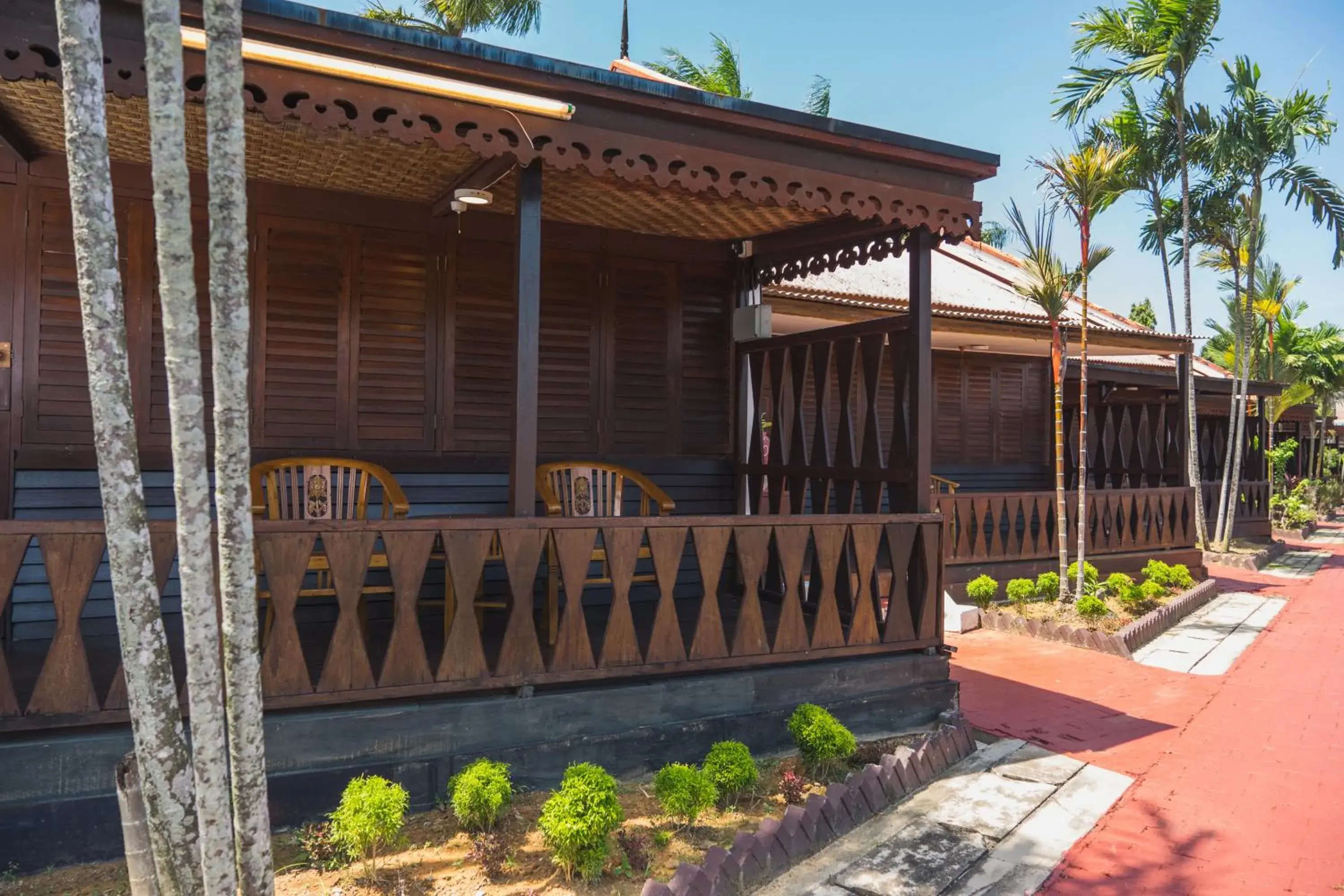 Standard Triple Room (2 Super Single Beds + 1 Extra Bed) in Shah's Beach Resort Melaka Standard Triple Room (2 Super Single Beds + 1 Extra Bed) in Shah's Beach Resort Melaka