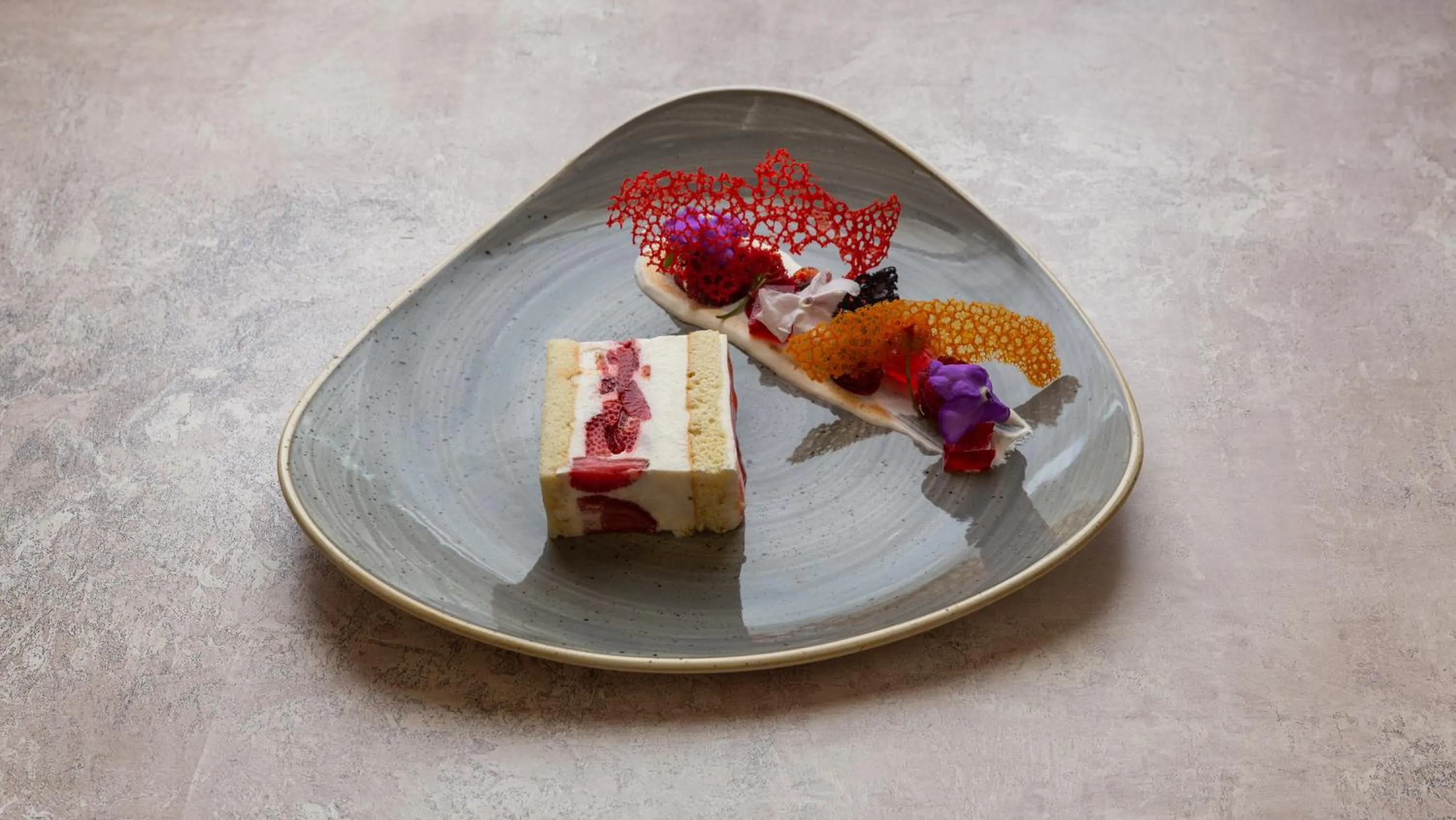 Food and drinks in Emara Ole-Sereni