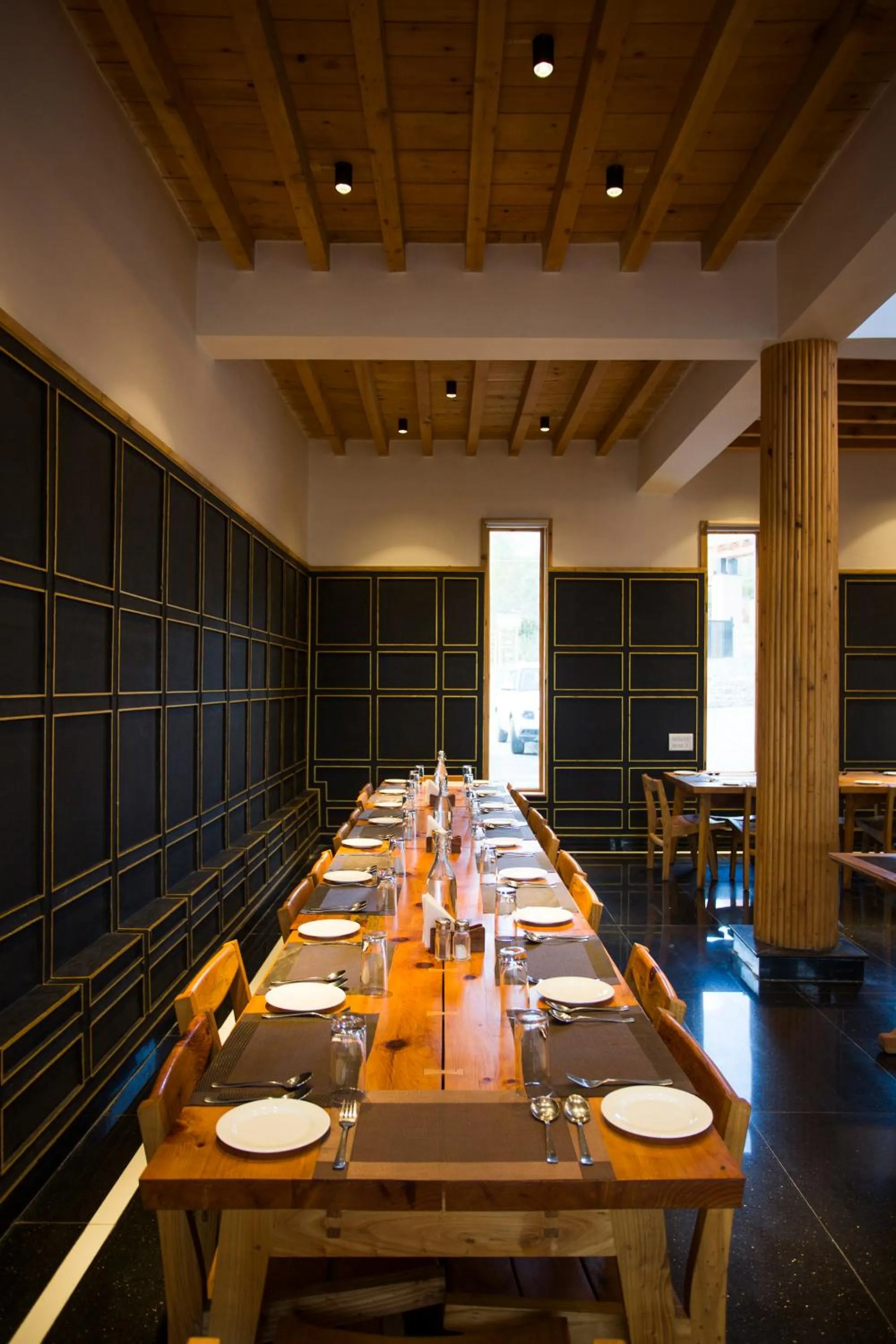 Restaurant/places to eat in Ladakh Eco Resort