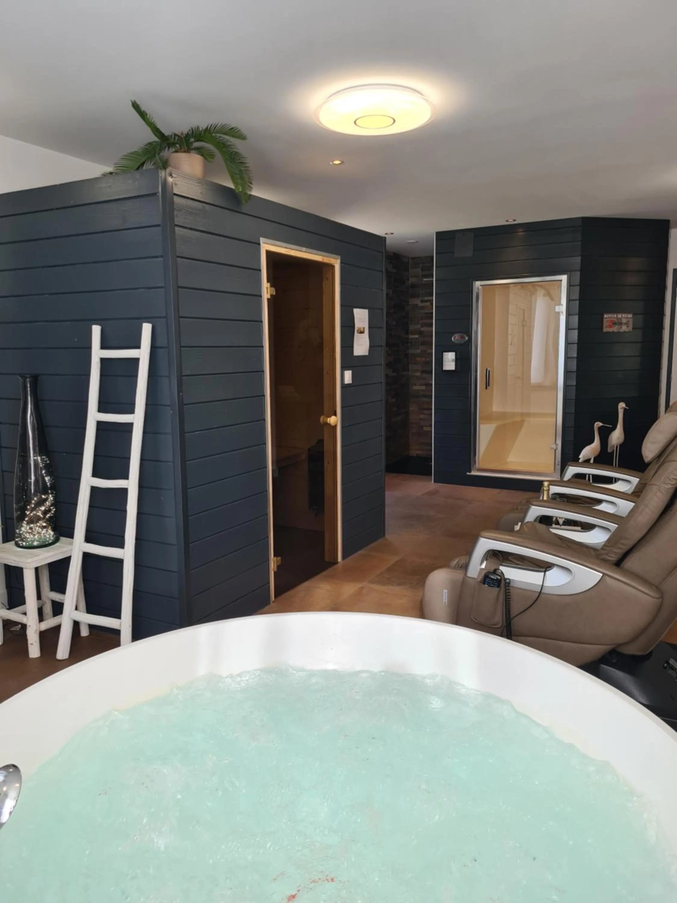 Les Suites de Bougainville