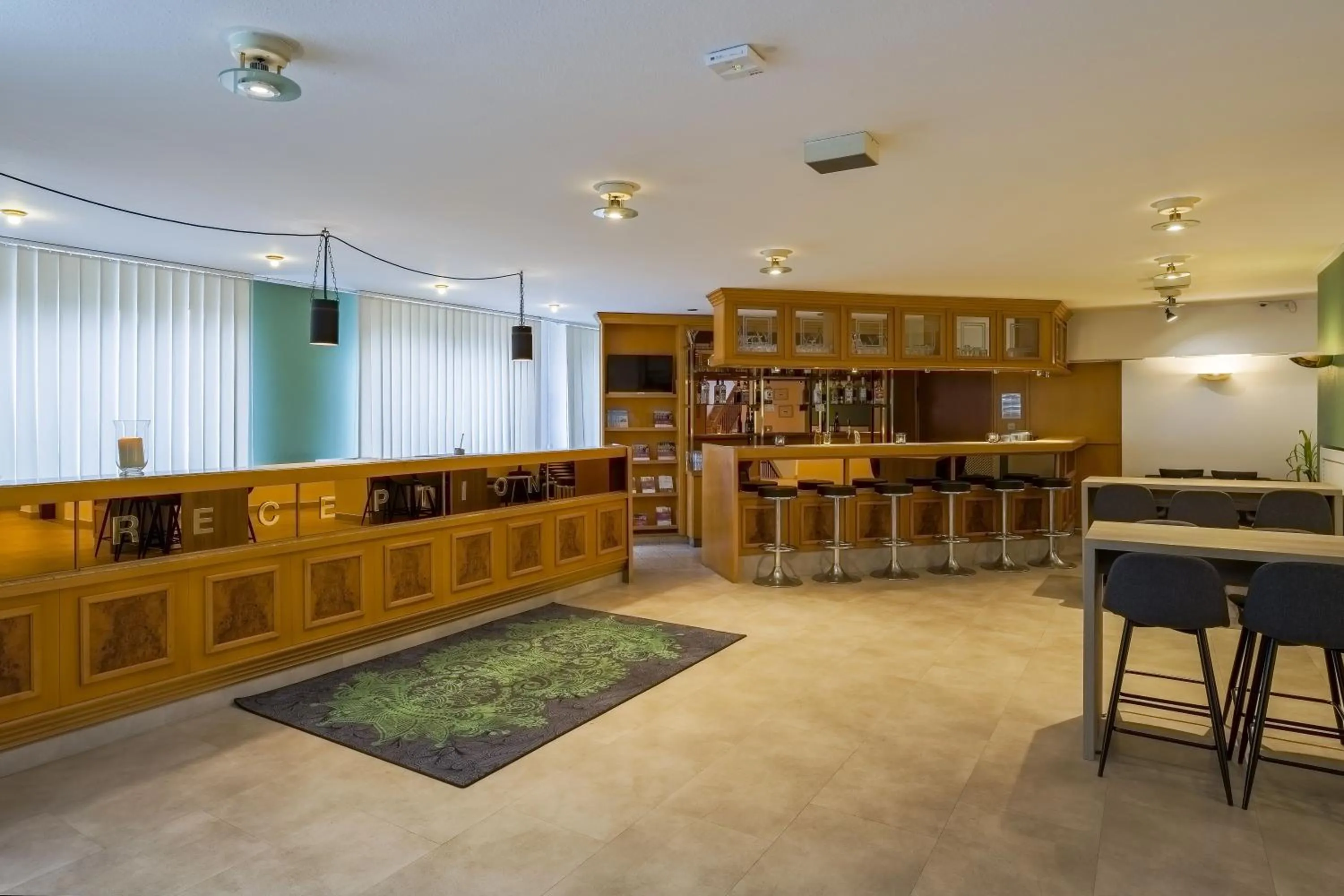 Lobby or reception in Aspire Frankfurt Airport, Trademark Collection by Wyndham