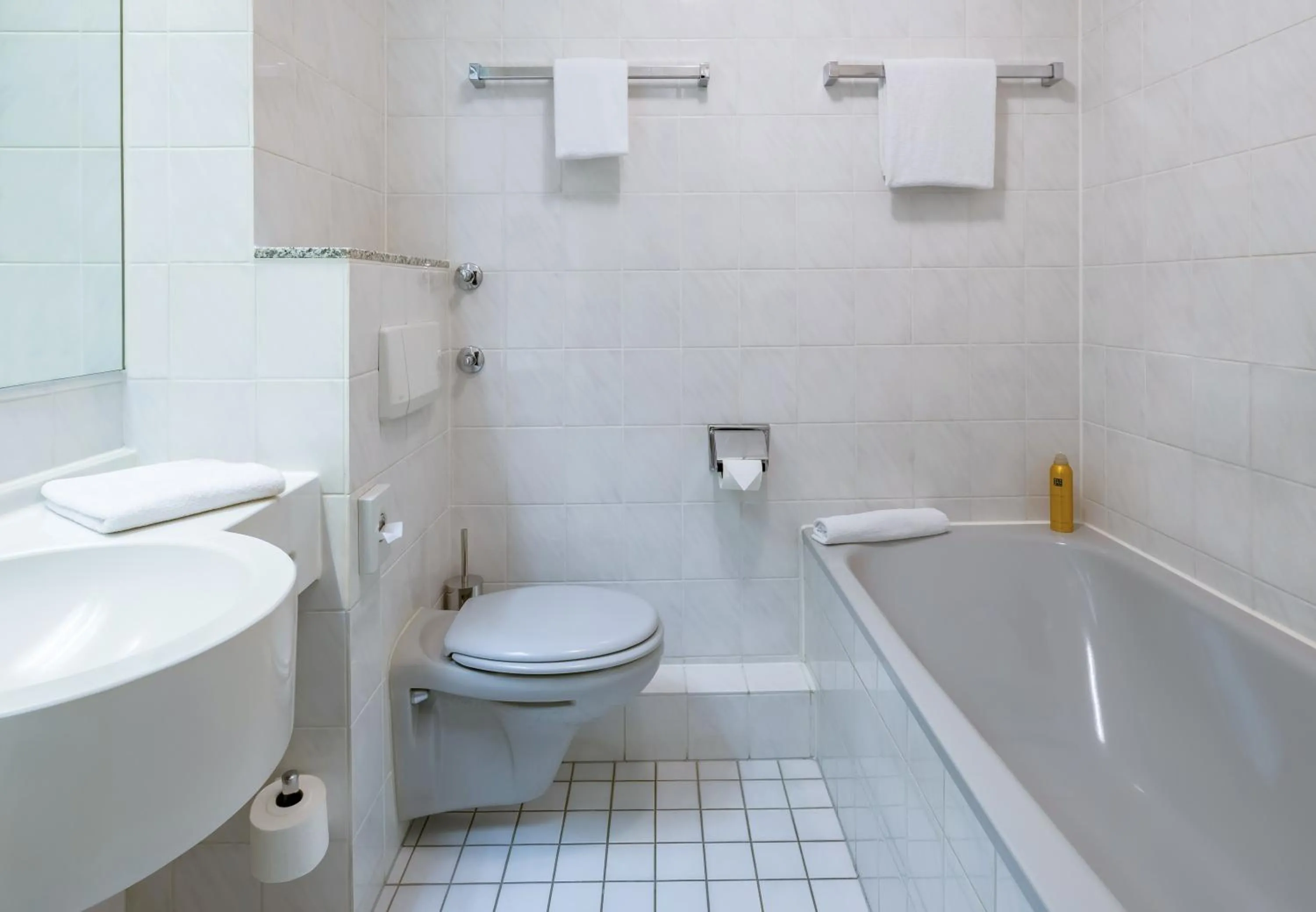 Bathroom in Aspire Frankfurt Airport, Trademark Collection by Wyndham