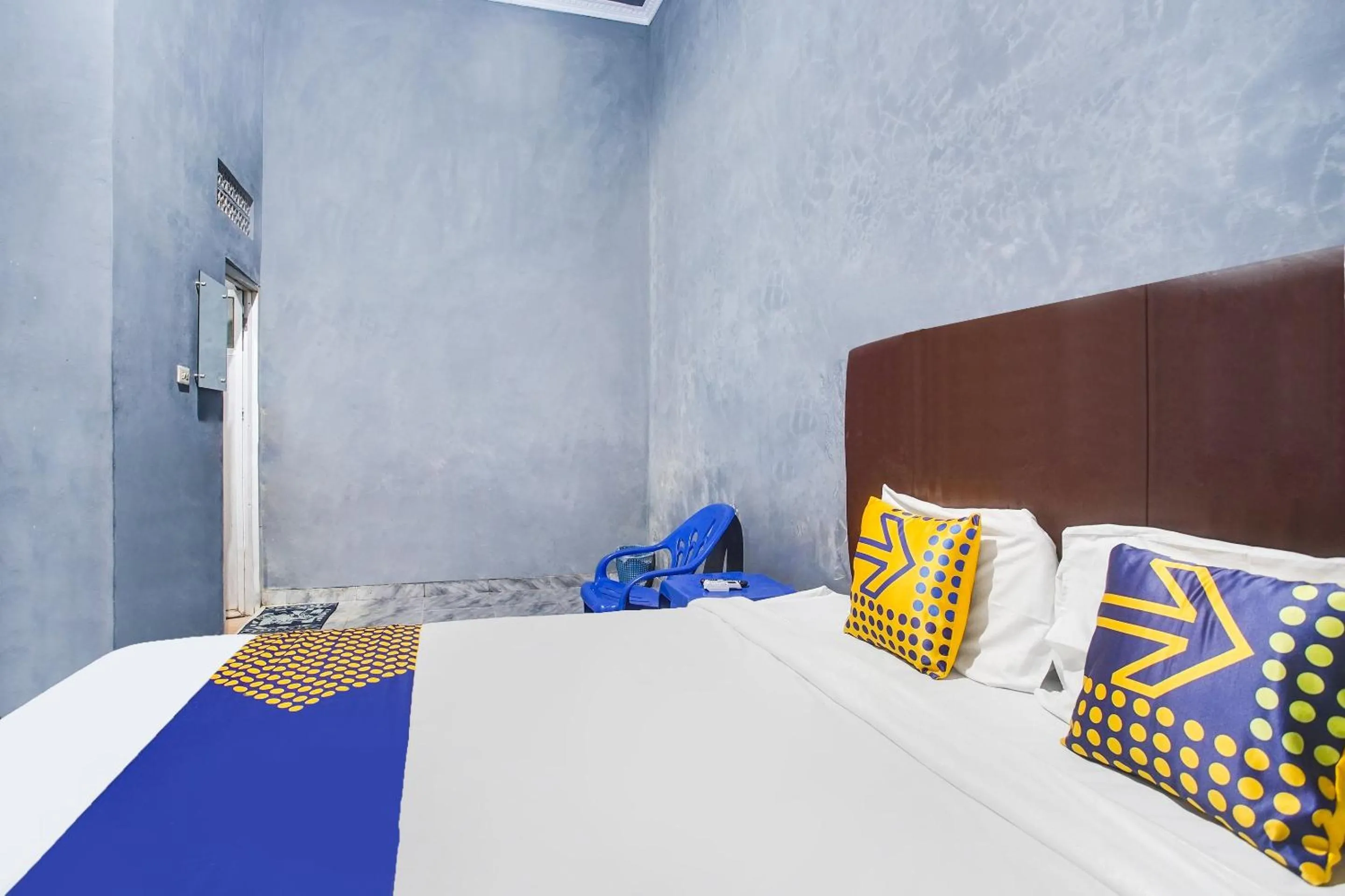 Bedroom, Bed in OYO Life 3005 Kost Rumaisha Syariah