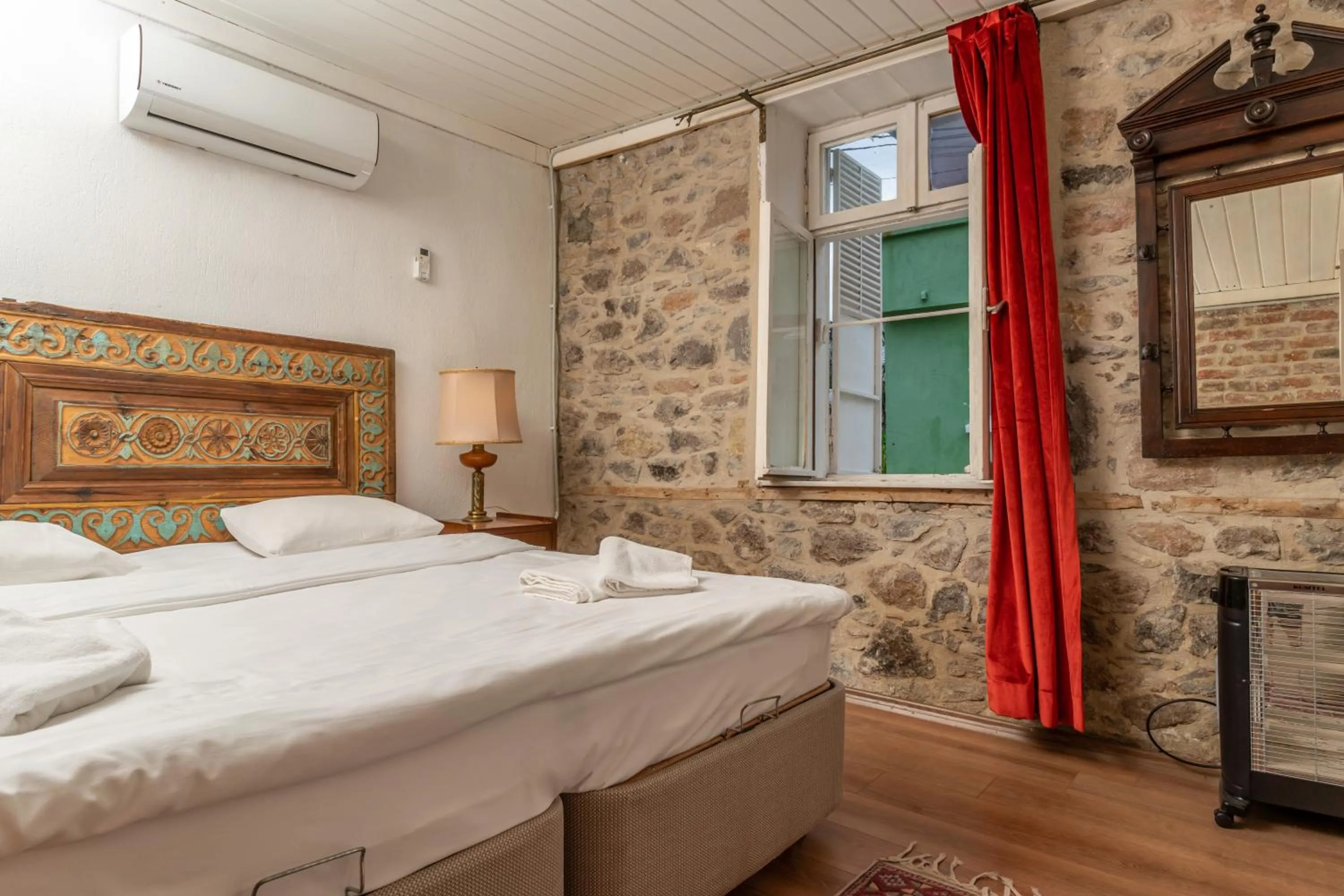 Bedroom, Bed in Iconic Stone Houses