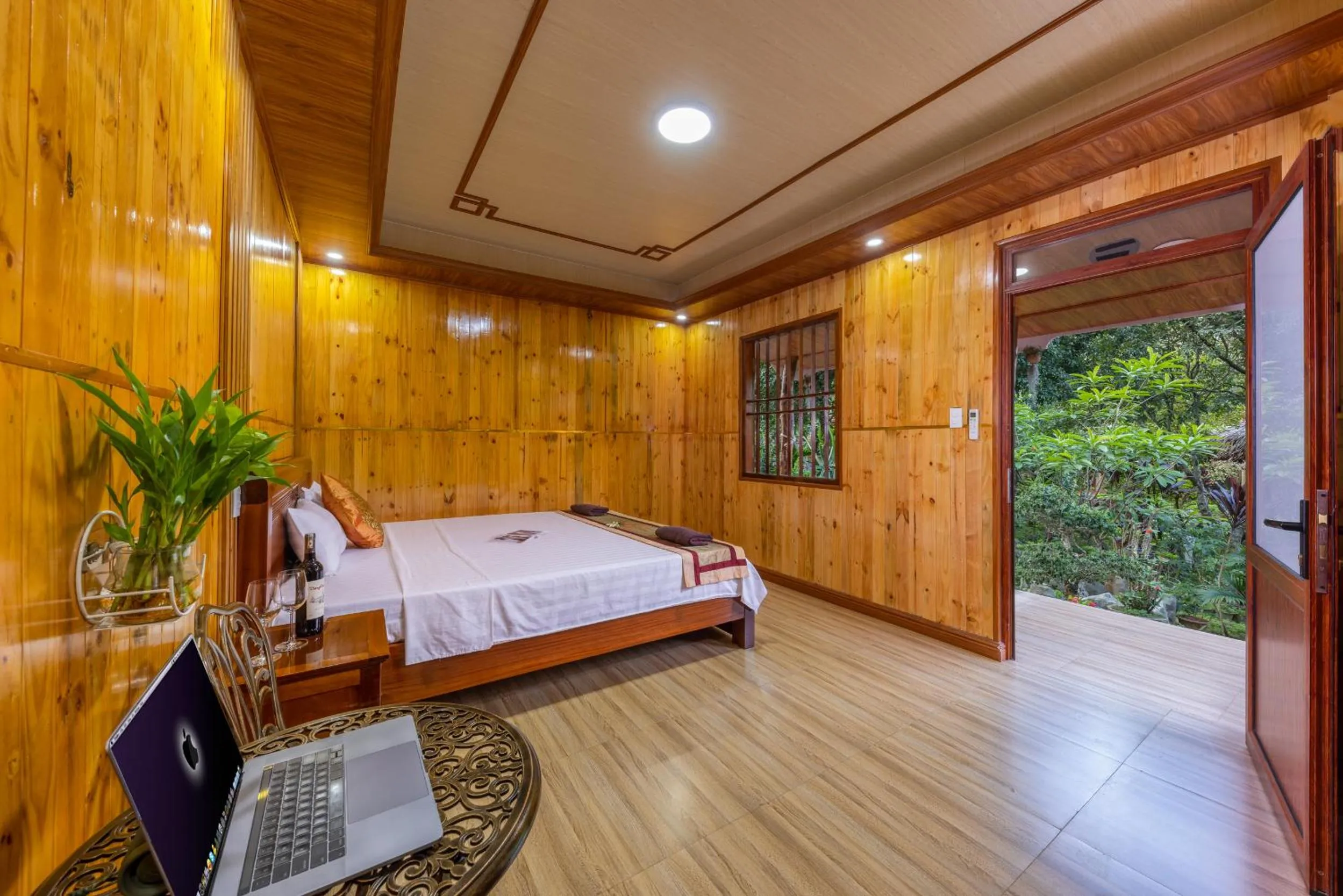 Property building, Bed in Lan Homestay