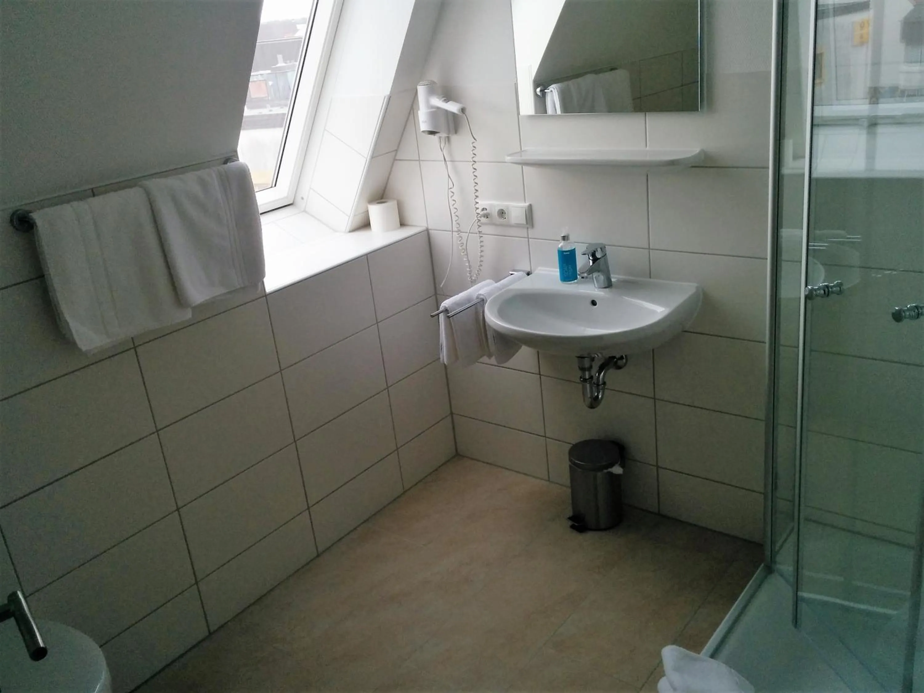 Photo of the whole room in Hotel - Stadtvilla Central