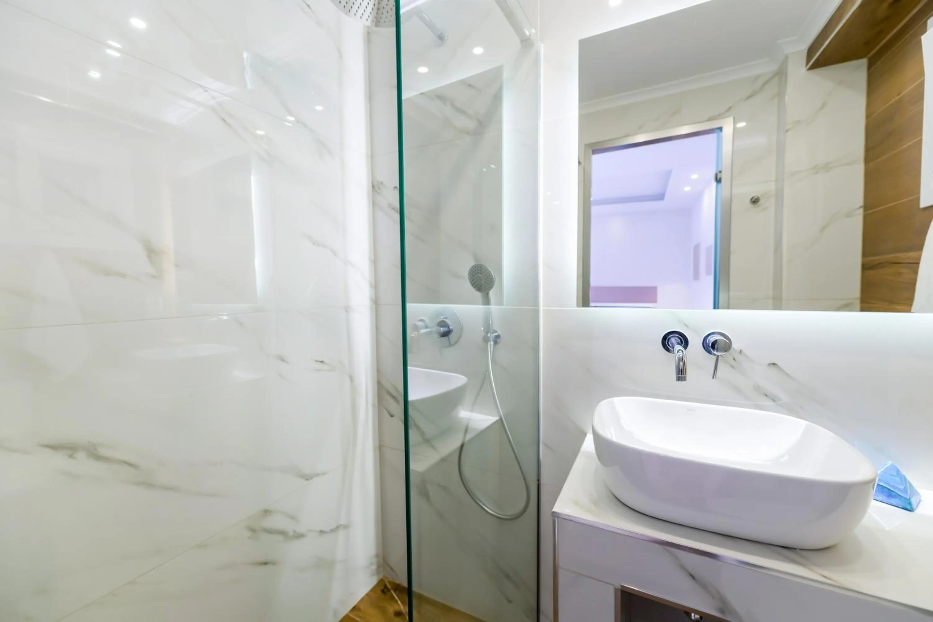 Bathroom in KORINA APART HOTEL KAVOS