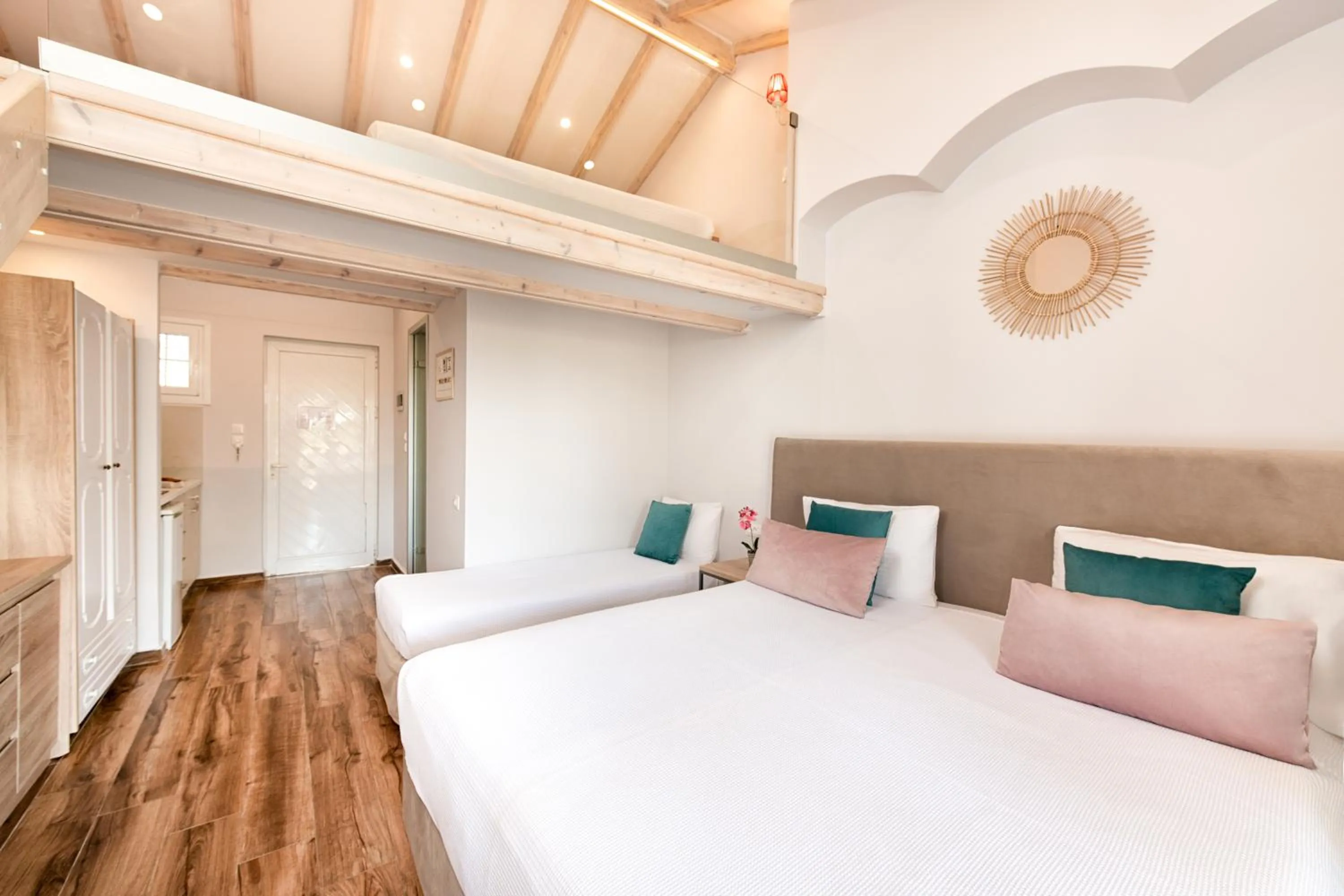 Photo of the whole room, Bed in KORINA APART HOTEL KAVOS