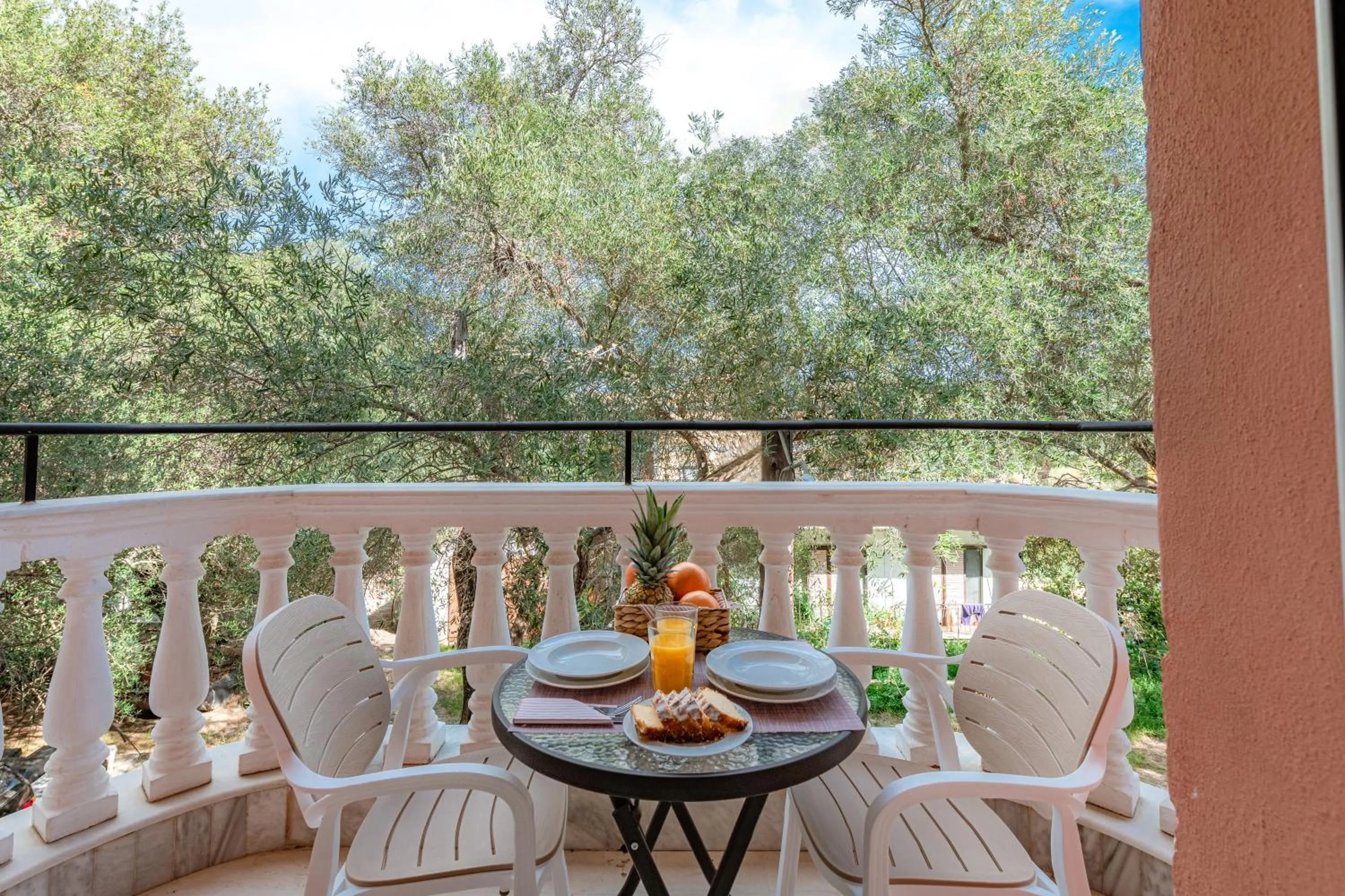 Balcony/Terrace in KORINA APART HOTEL KAVOS