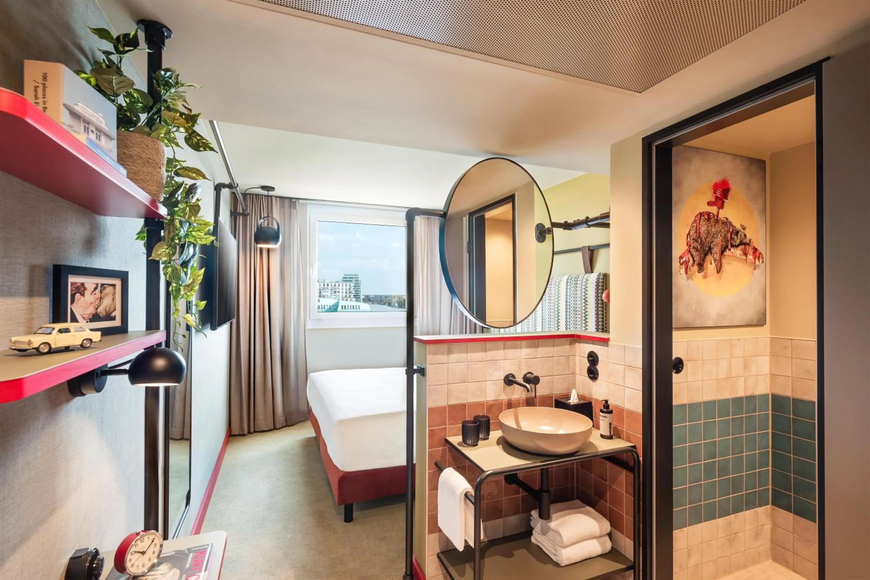 Bedroom in Me and All Hotel Berlin East Side, by Hyatt