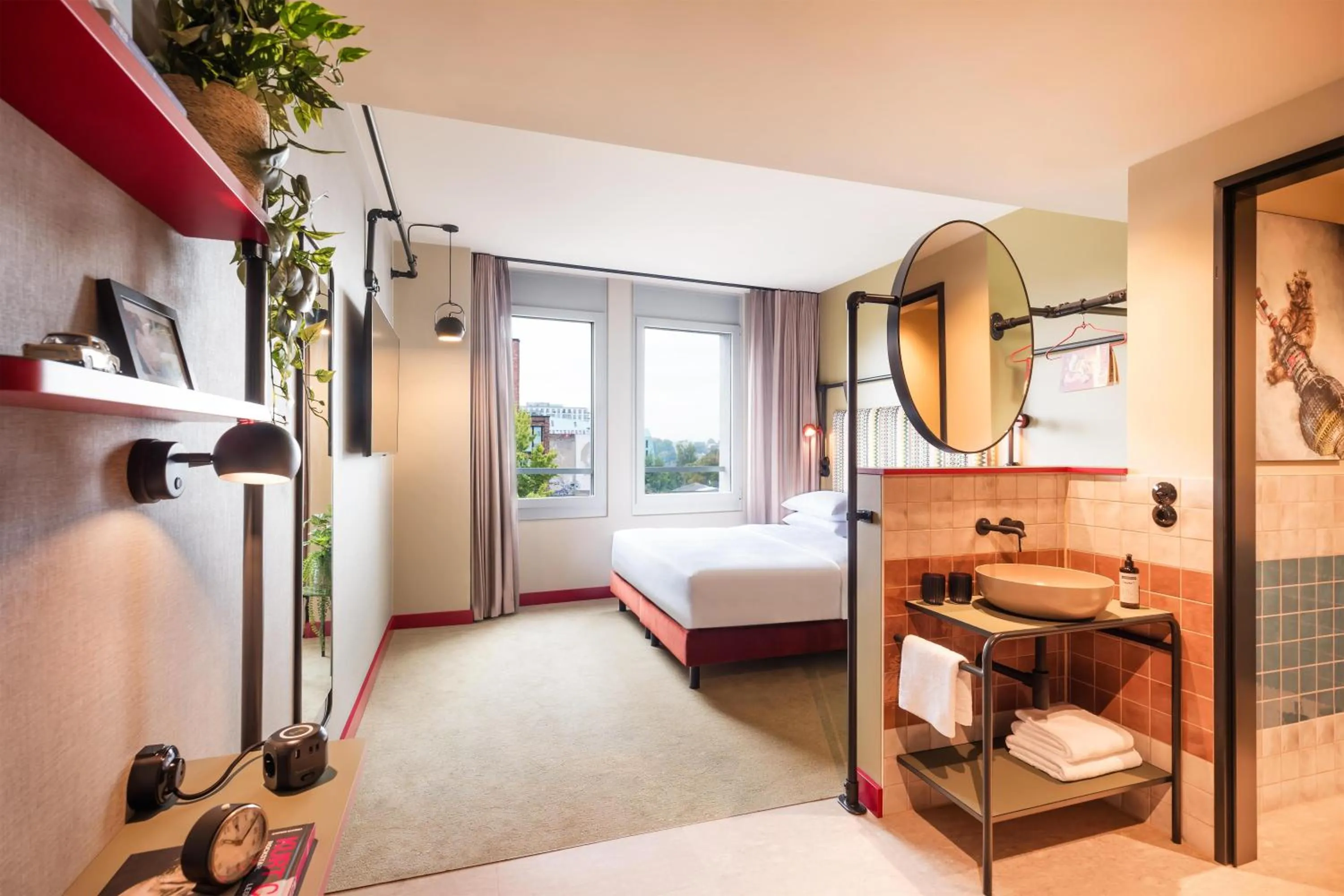 Bedroom, Bed in Me and All Hotel Berlin East Side, by Hyatt