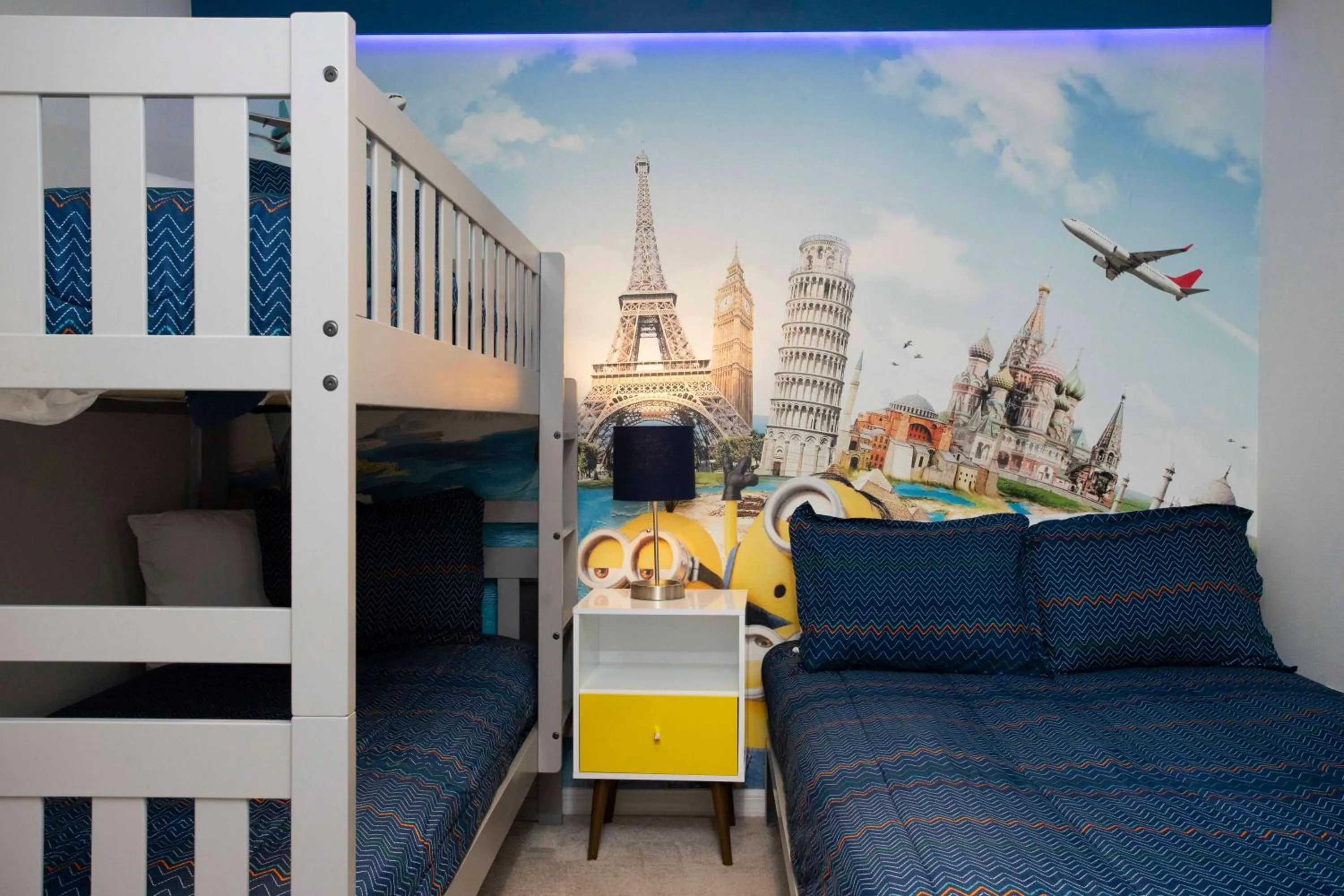 Other in Gorgeous Themed Vacation Home with Pool WW8915