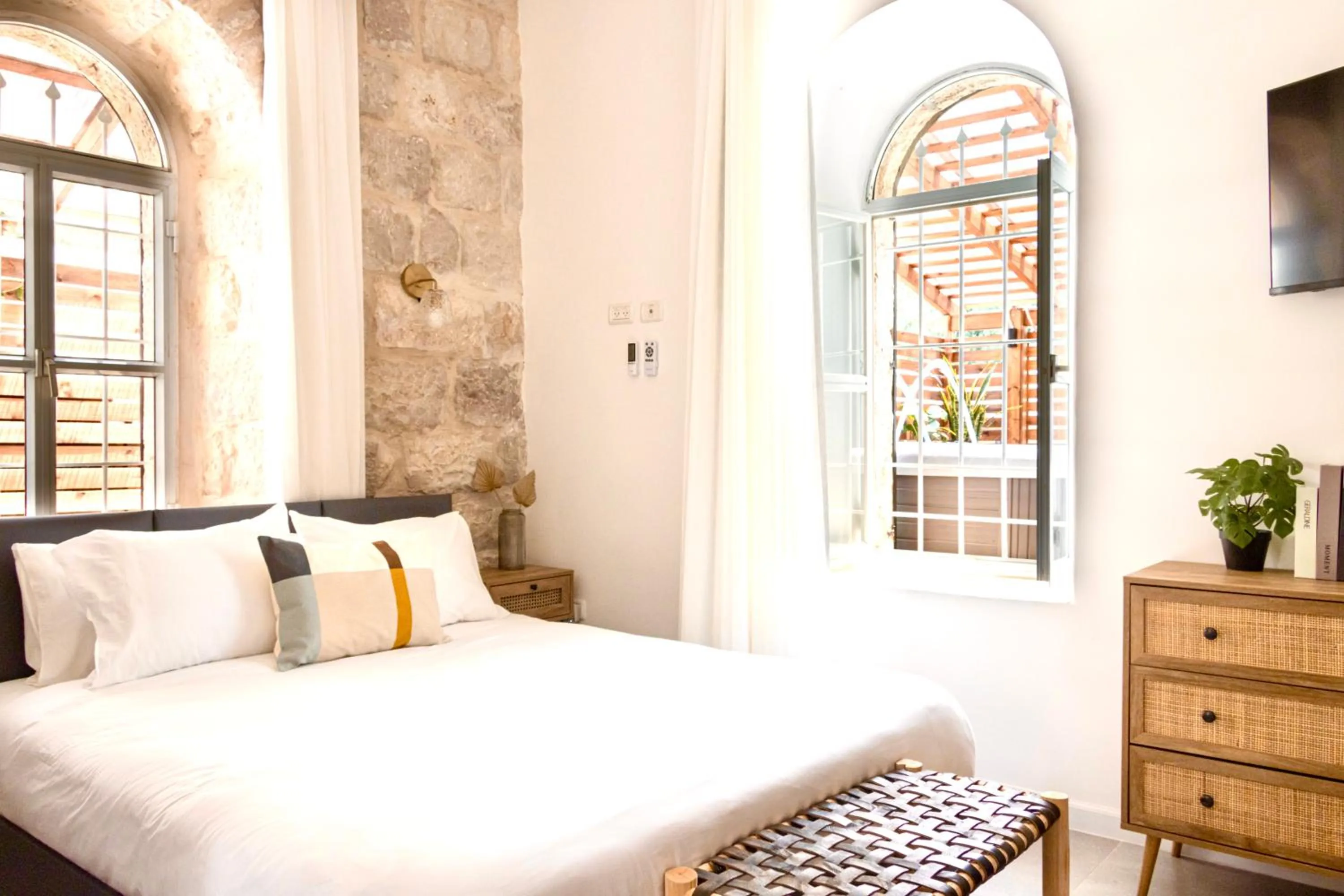 Bedroom, Bed in Mamilla View- Suites & Apt Hotel