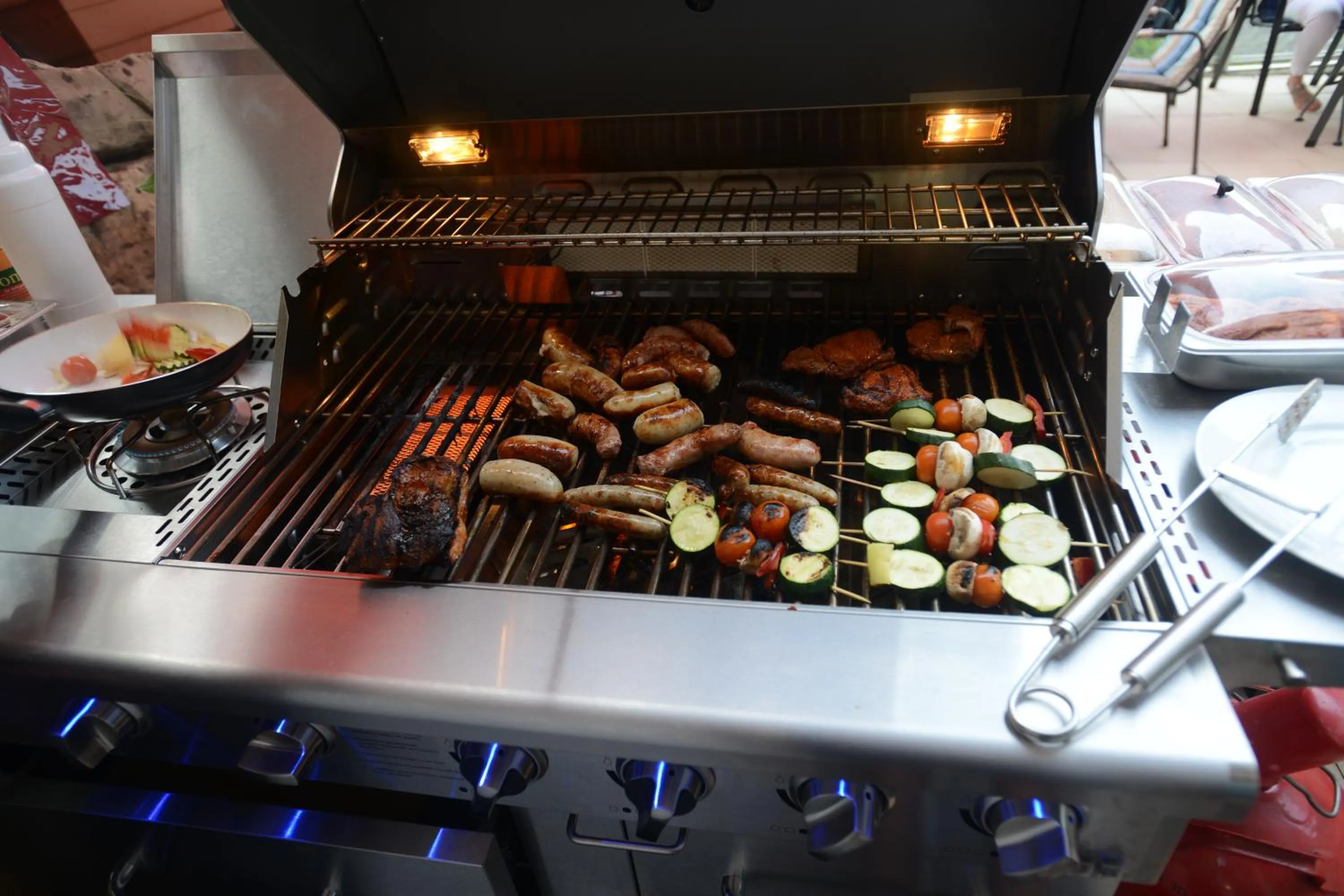 BBQ facilities in Hotel Villa Tummelchen