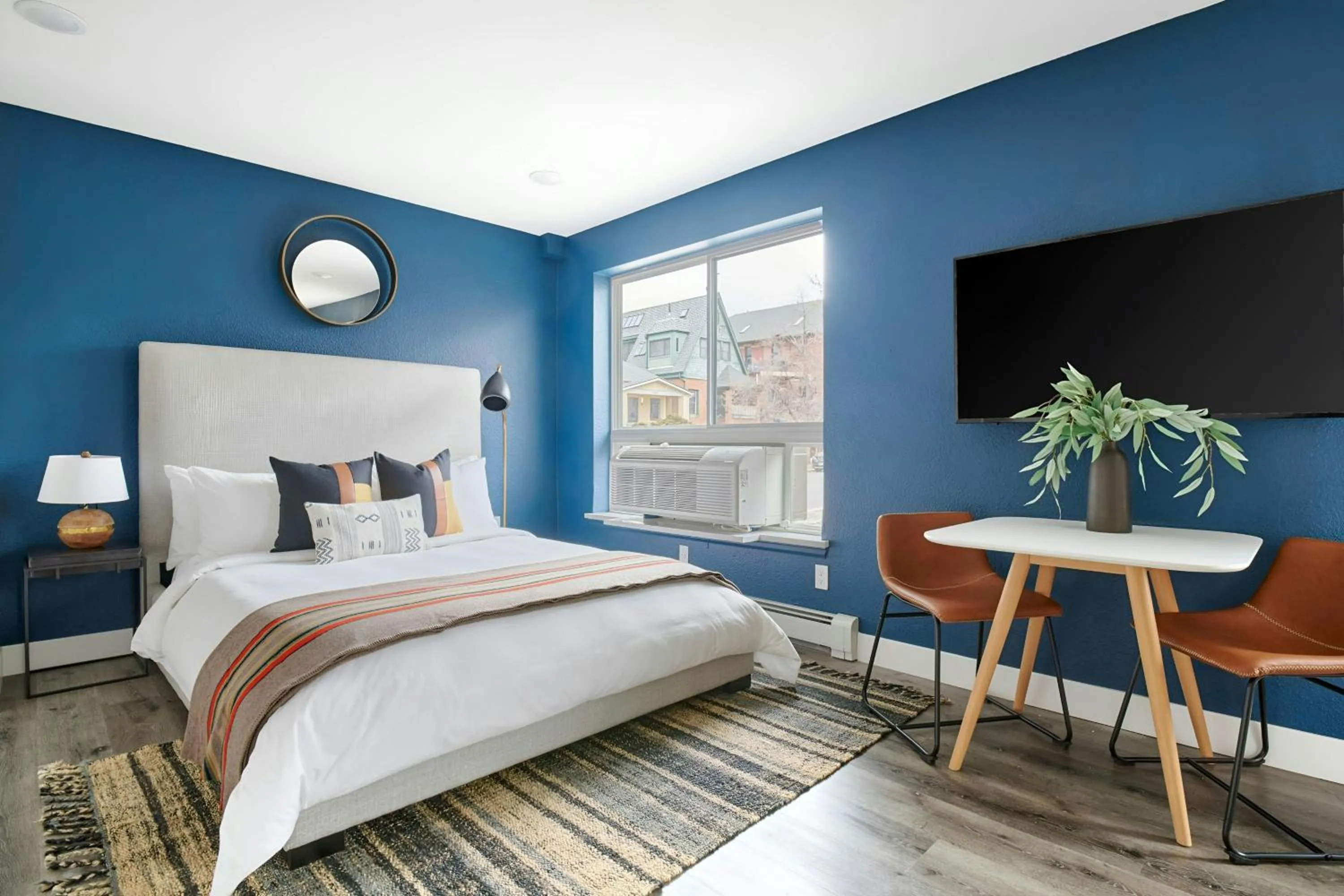 Bedroom, Bed in Sonder by Marriott Bonvoy Osage Apartments LoHi