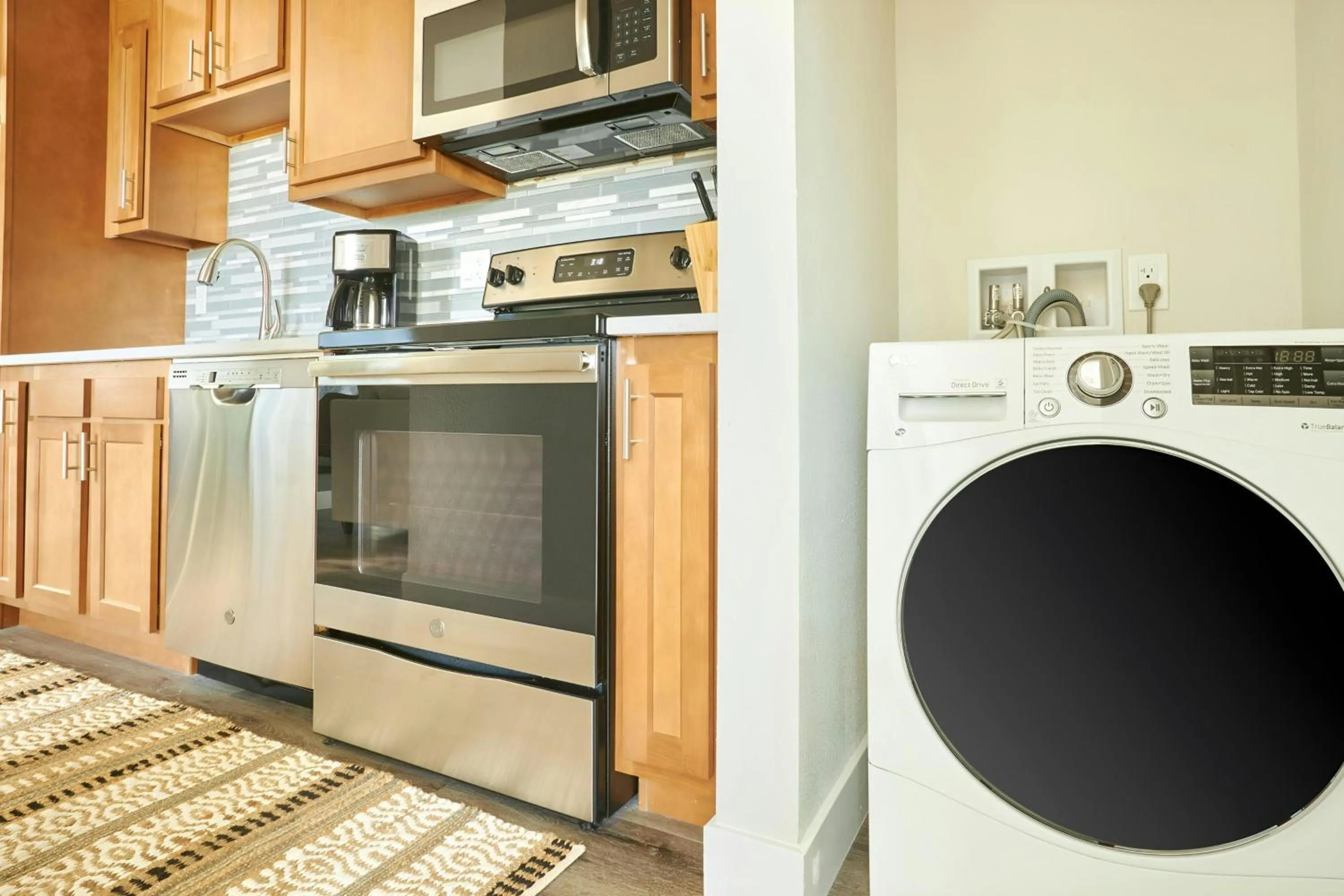 Bedroom in Sonder by Marriott Bonvoy Osage Apartments LoHi
