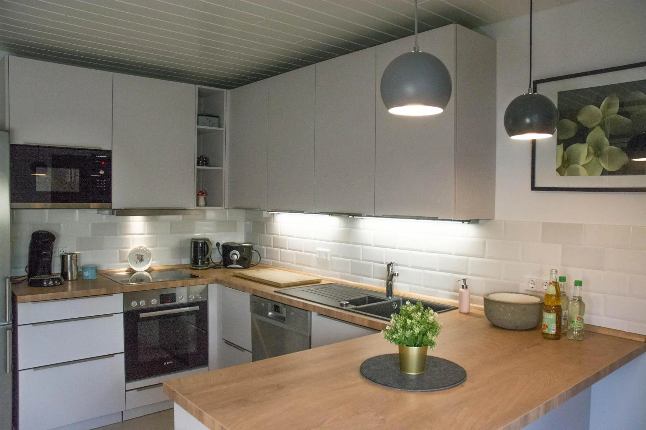 Kitchen or kitchenette in Landhotel Sonneneck - Breuna im Naturpark