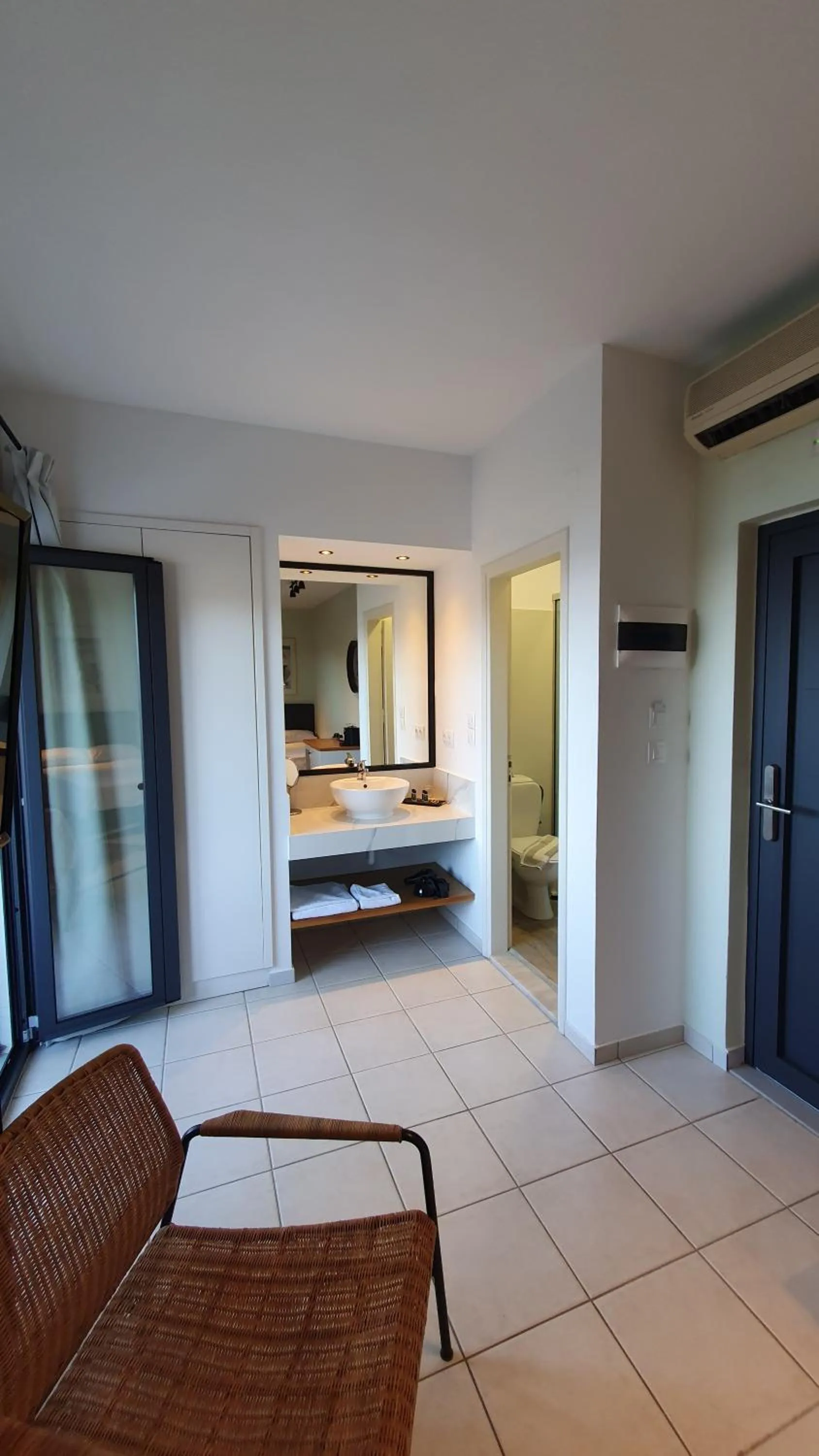 Bedroom, Bed in Minois Boutique Hotel