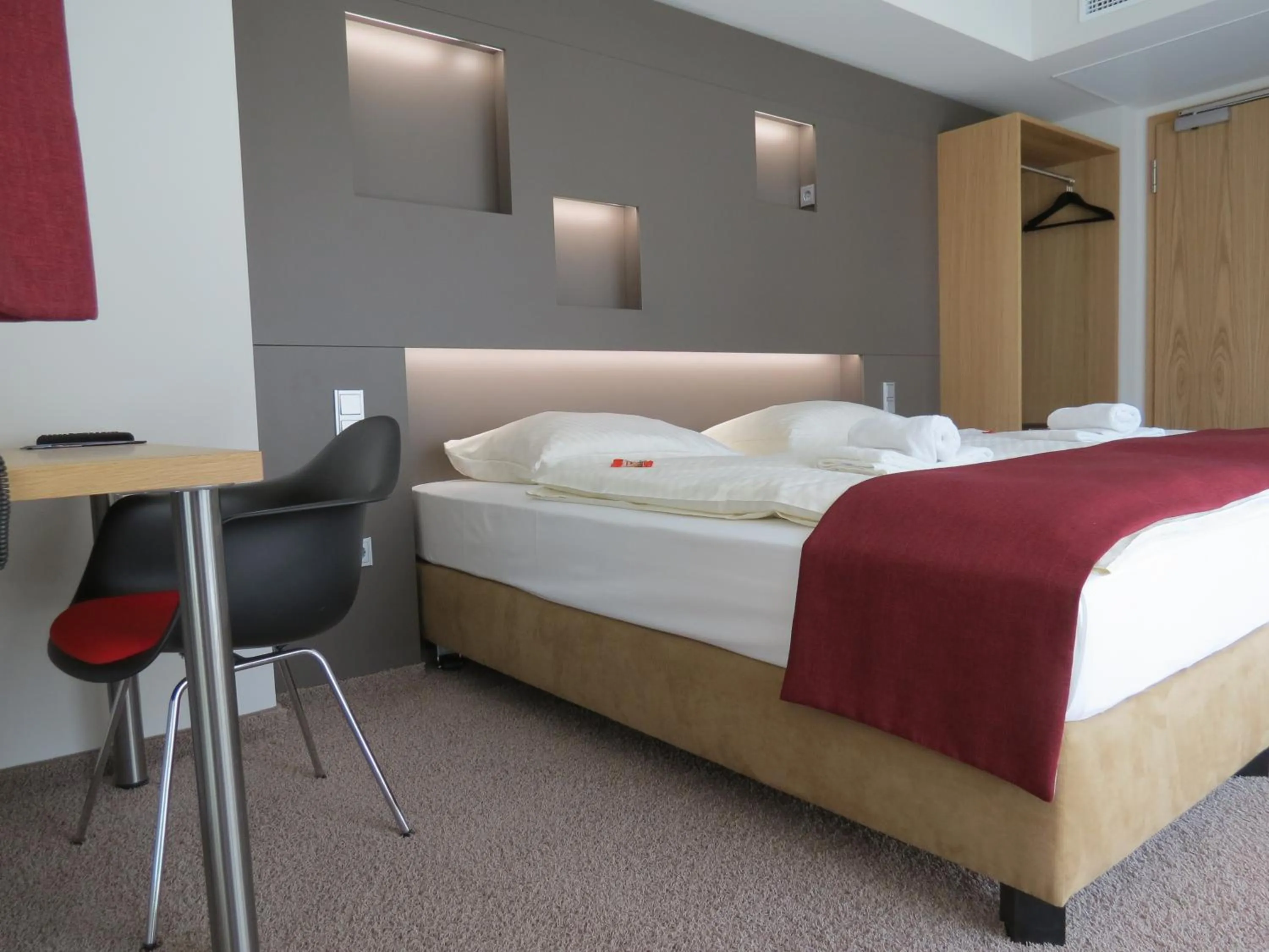 Bed in Hotel Neuthor