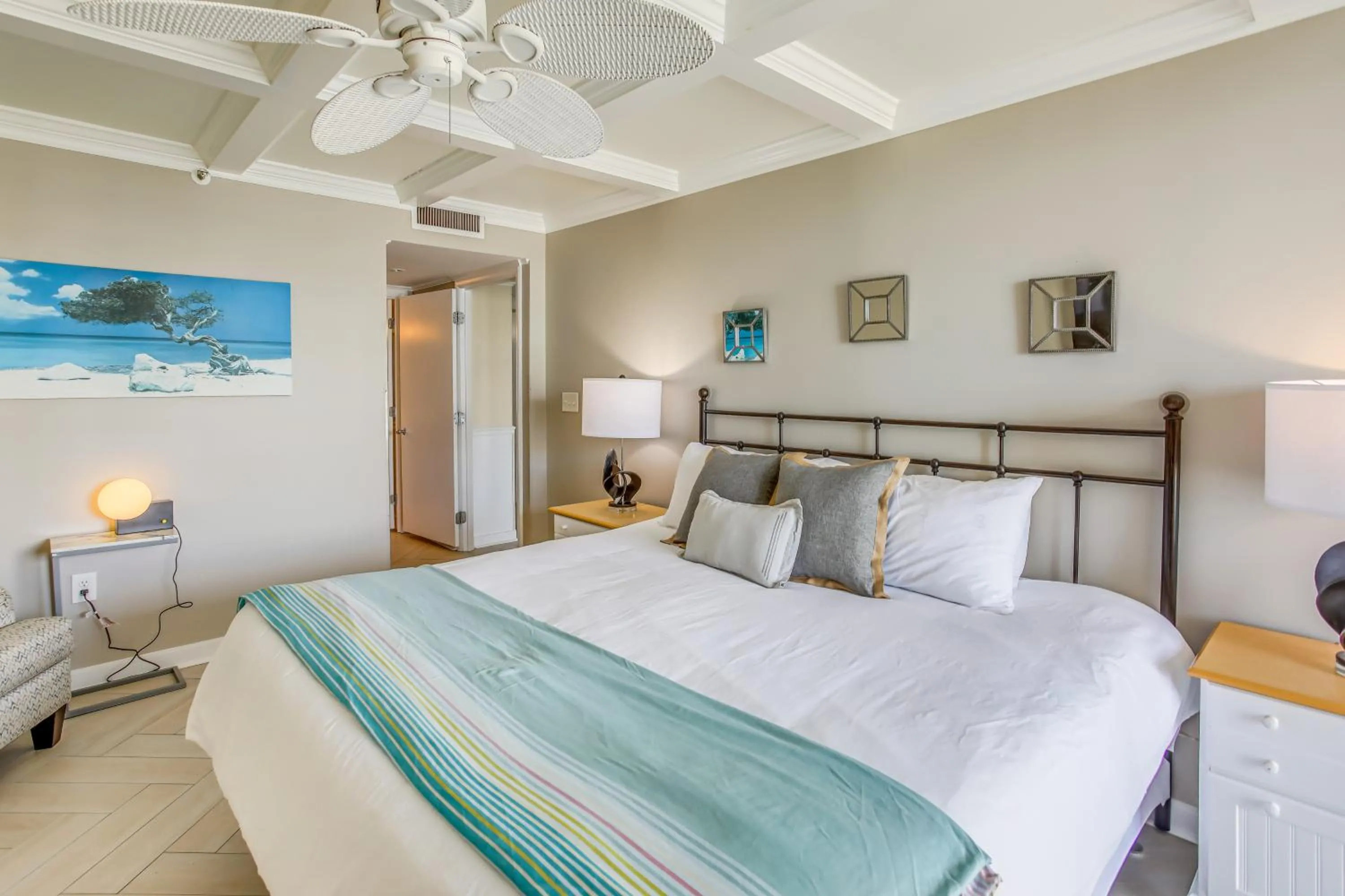 Bed in Warm Weather Escape with Pool Access in Myrtle Beach