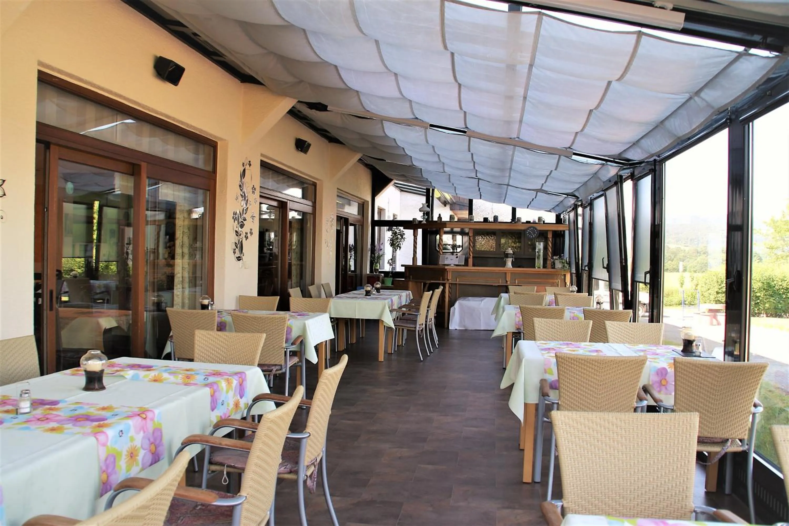 Restaurant/places to eat in Hotel Waldschlösschen