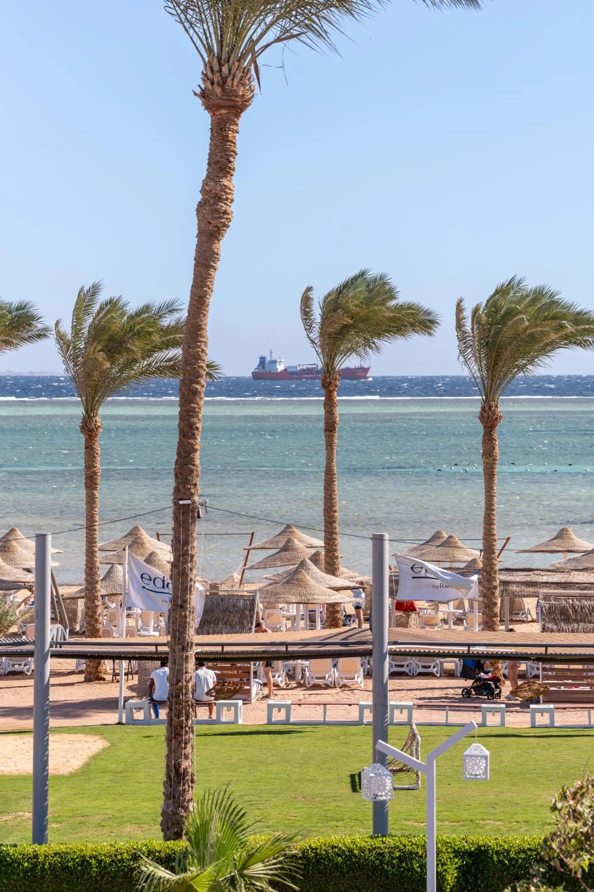 Sea Beach Edge By Rotana