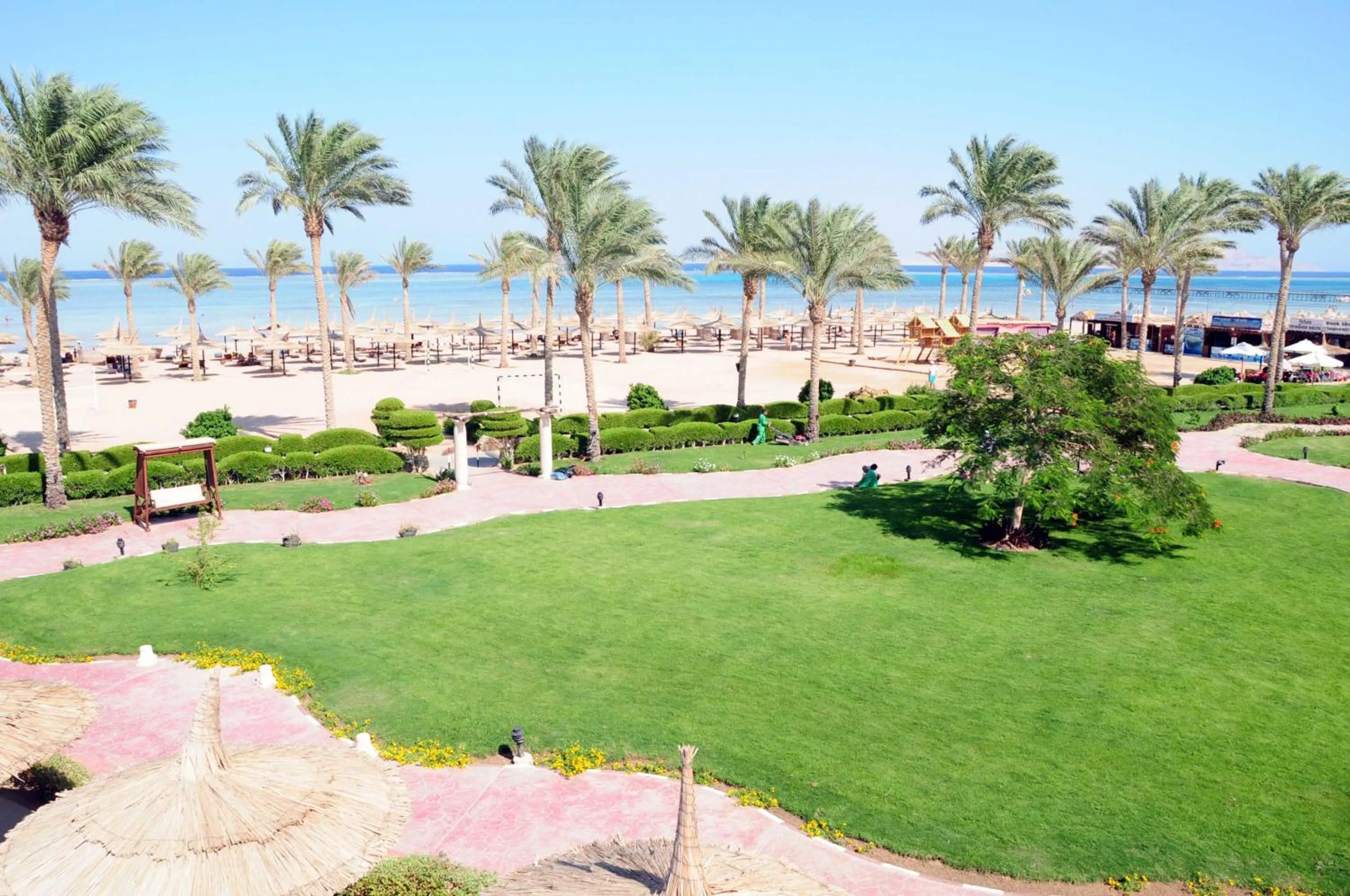 Day in Sea Beach Edge By Rotana