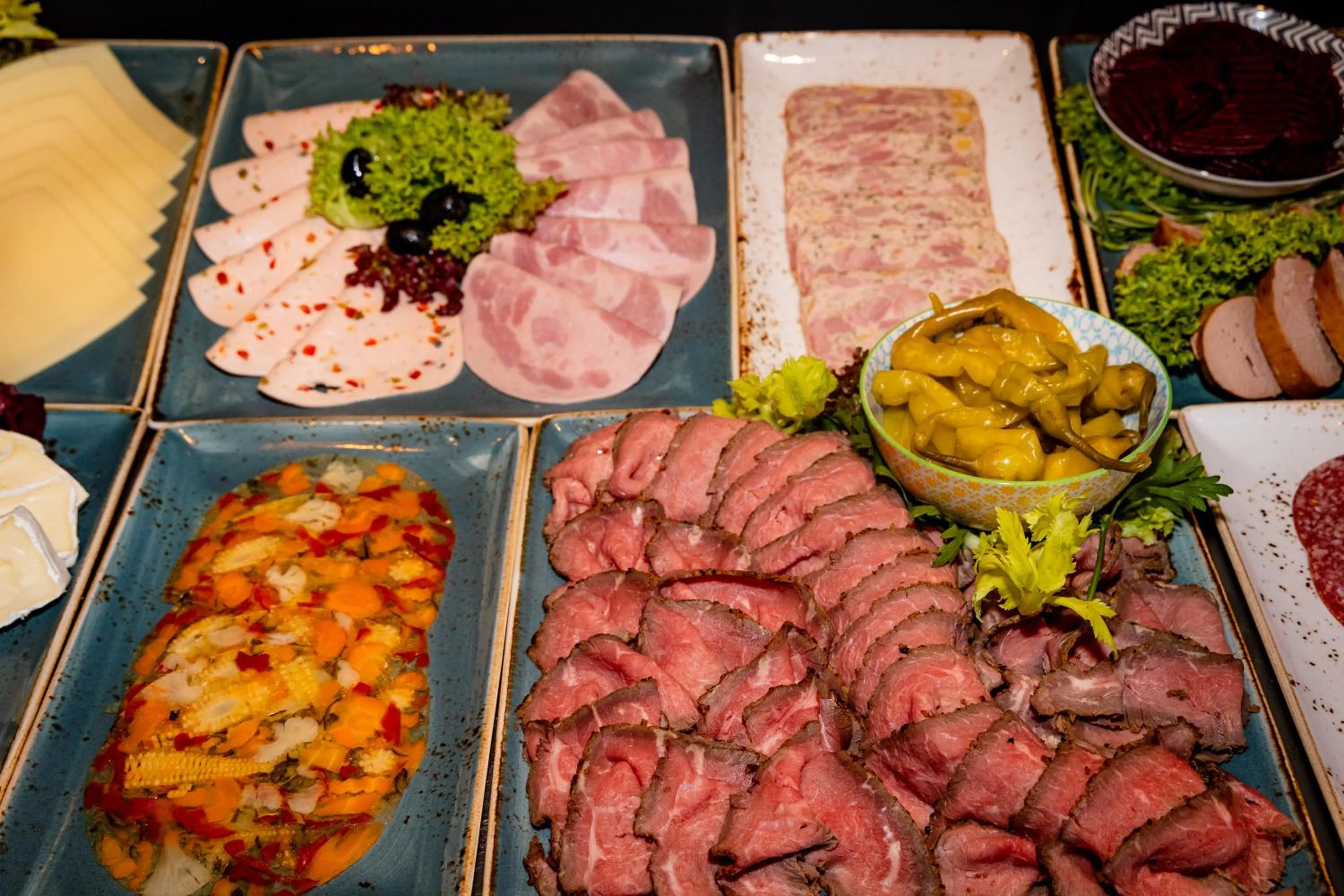 Buffet breakfast in Mercure Hotel Bad Oeynhausen City