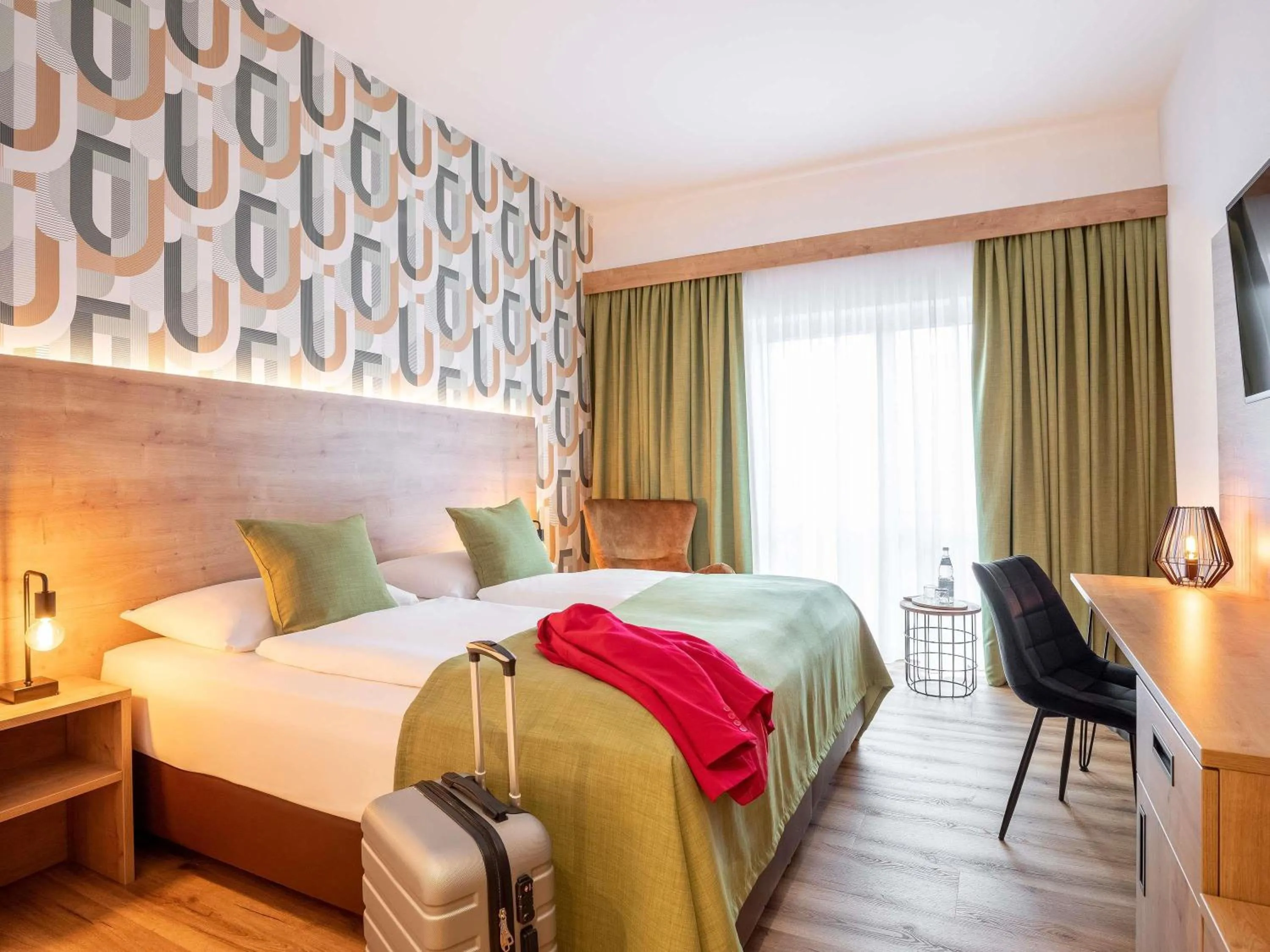 Bedroom, Bed in Mercure Hotel Bad Oeynhausen City