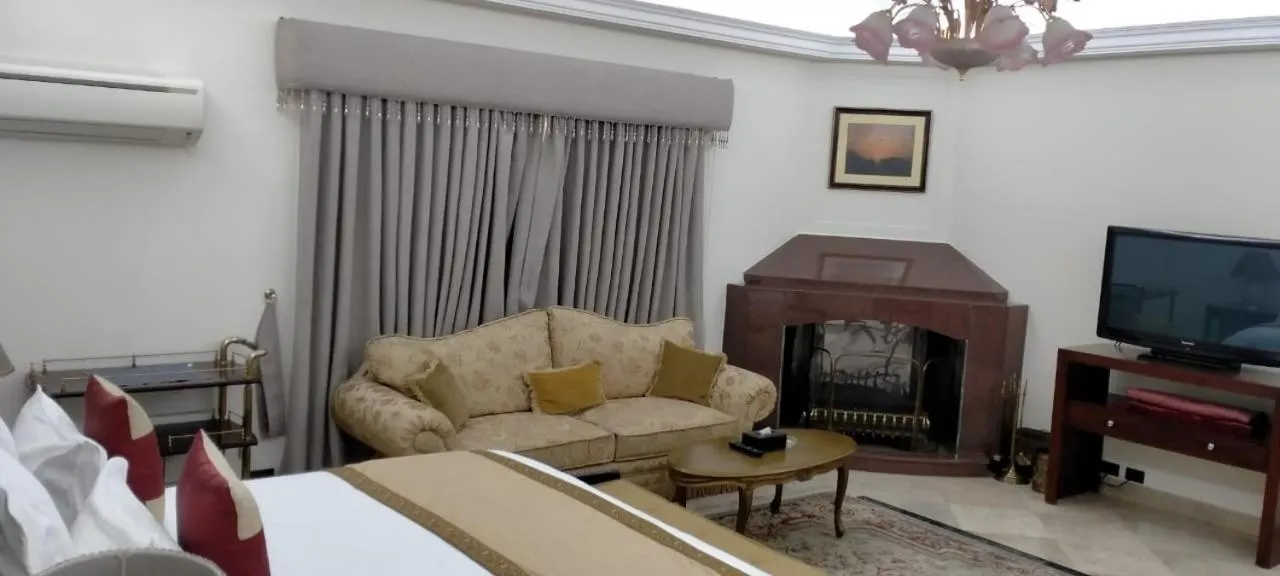 Etihad Club by Faletti's Hotel