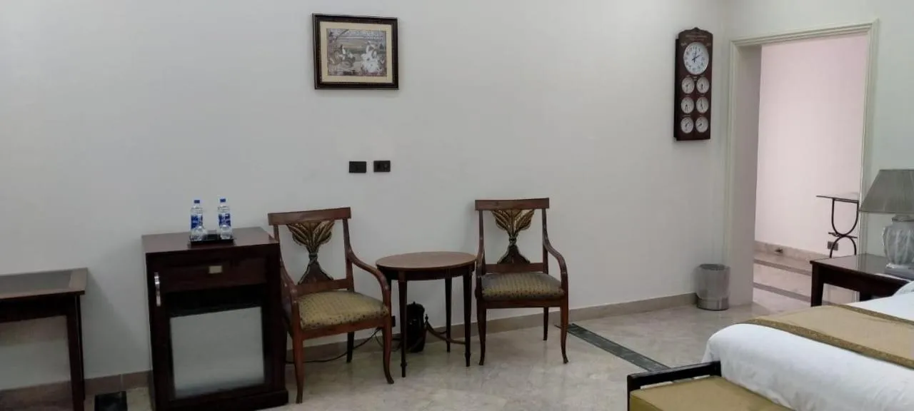 Bed in Etihad Club by Faletti's Hotel