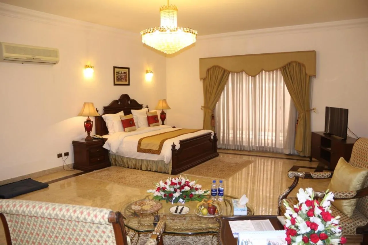 Bed in Etihad Club by Faletti's Hotel