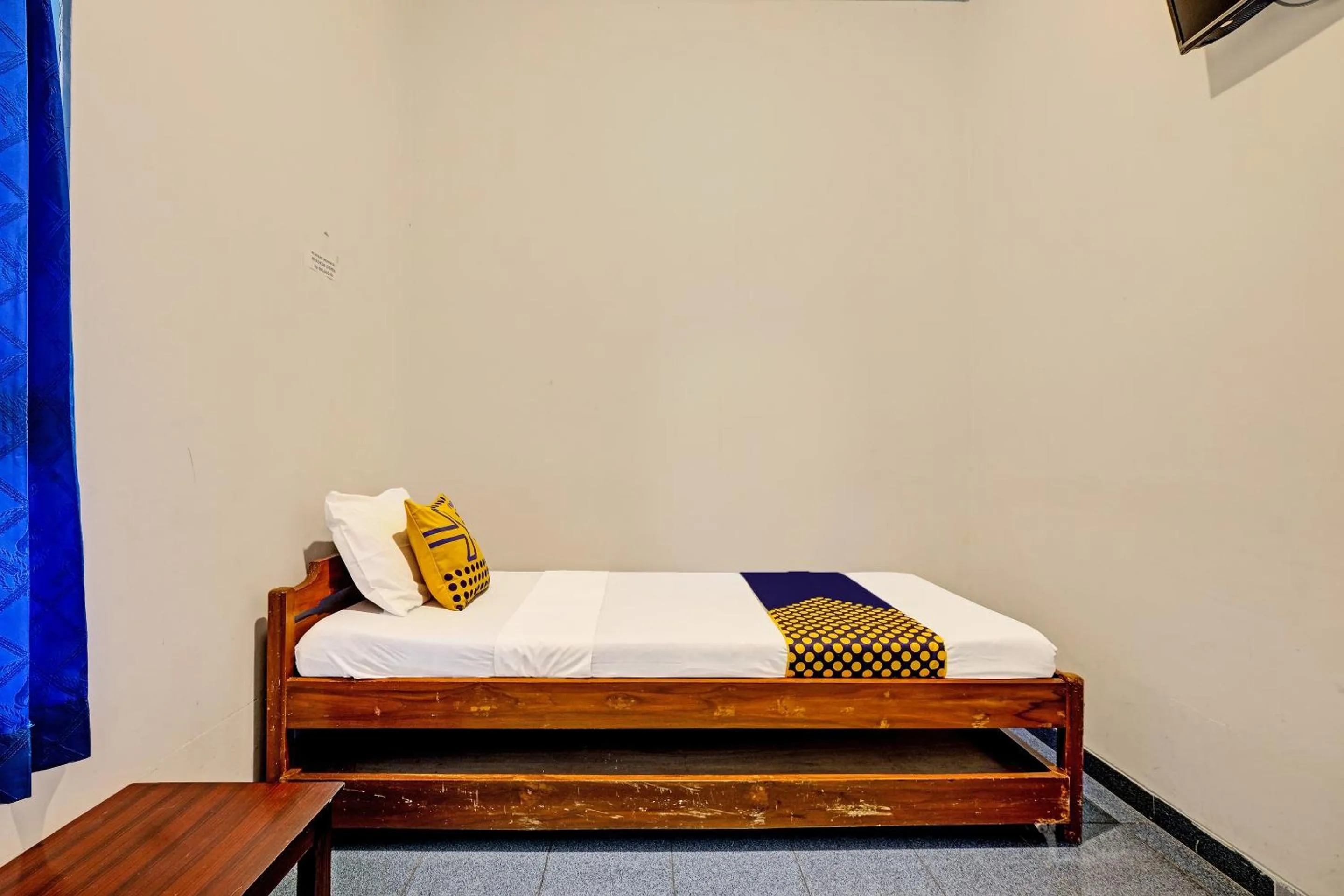 Bedroom, Bed in Hotel O Omah Jm