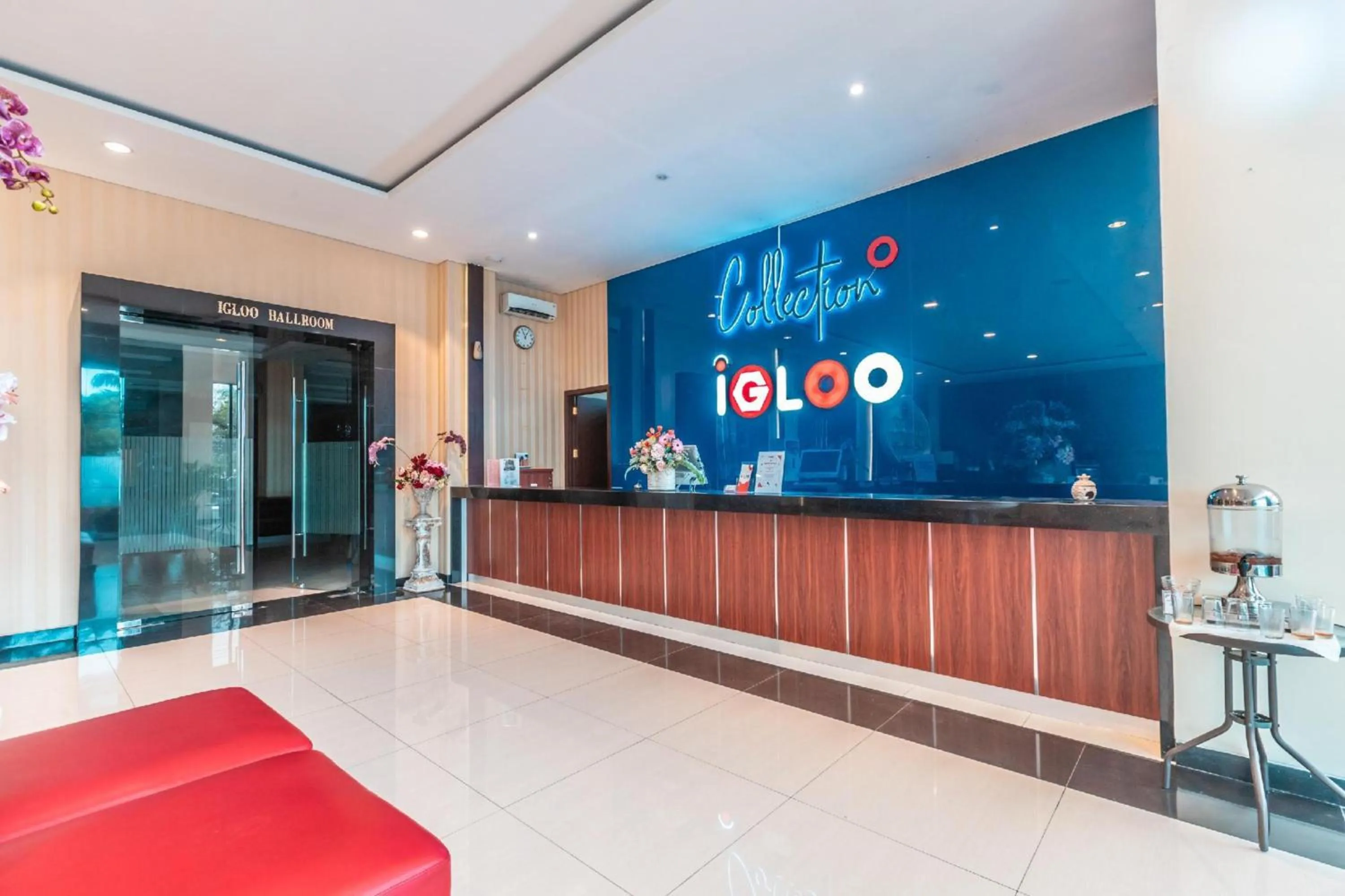 Lobby or reception in Collection O Hotel Igloo