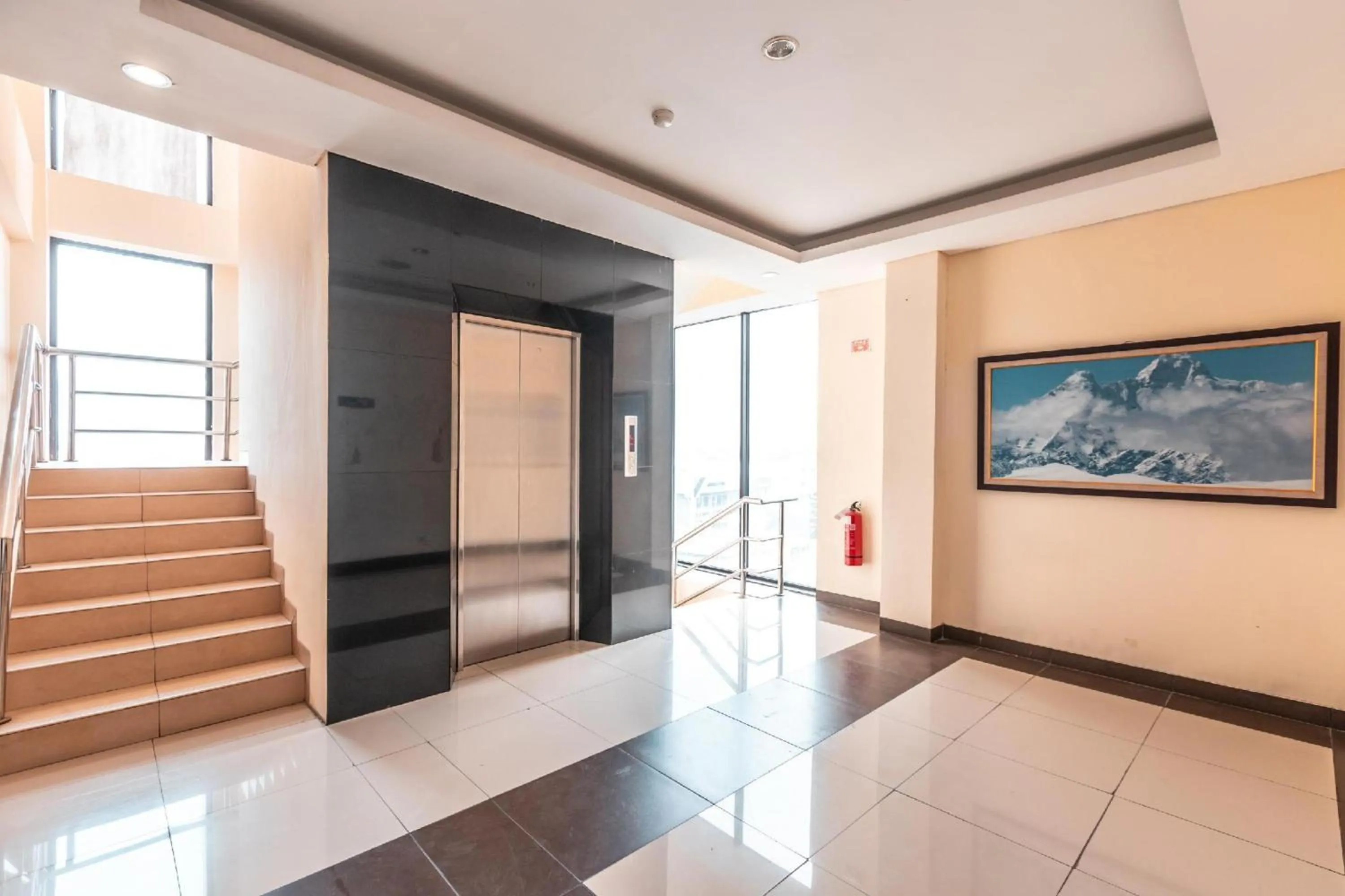 Lobby or reception in Collection O Hotel Igloo