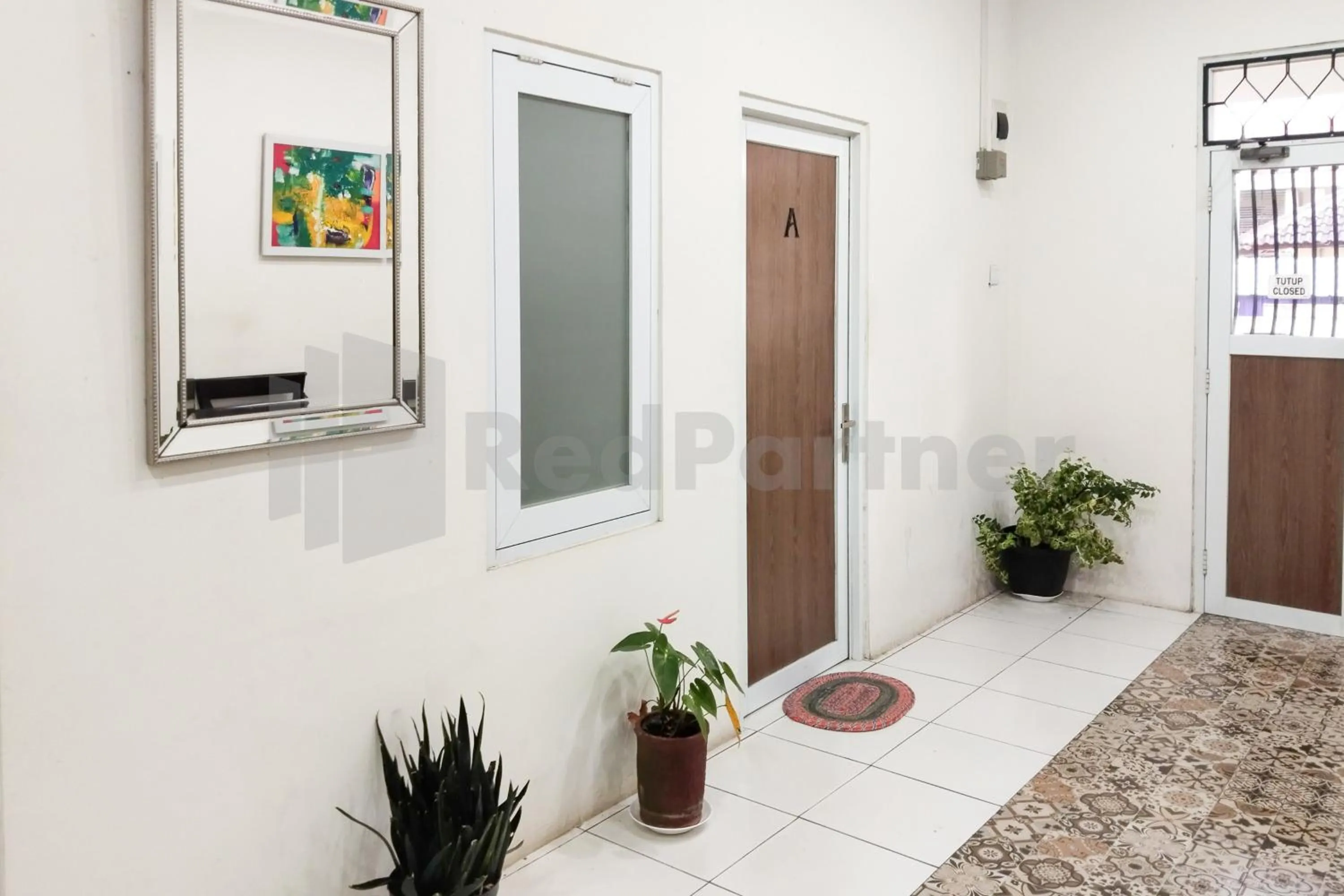 Property building in House Of Mahira Syariah Mitra RedDoorz