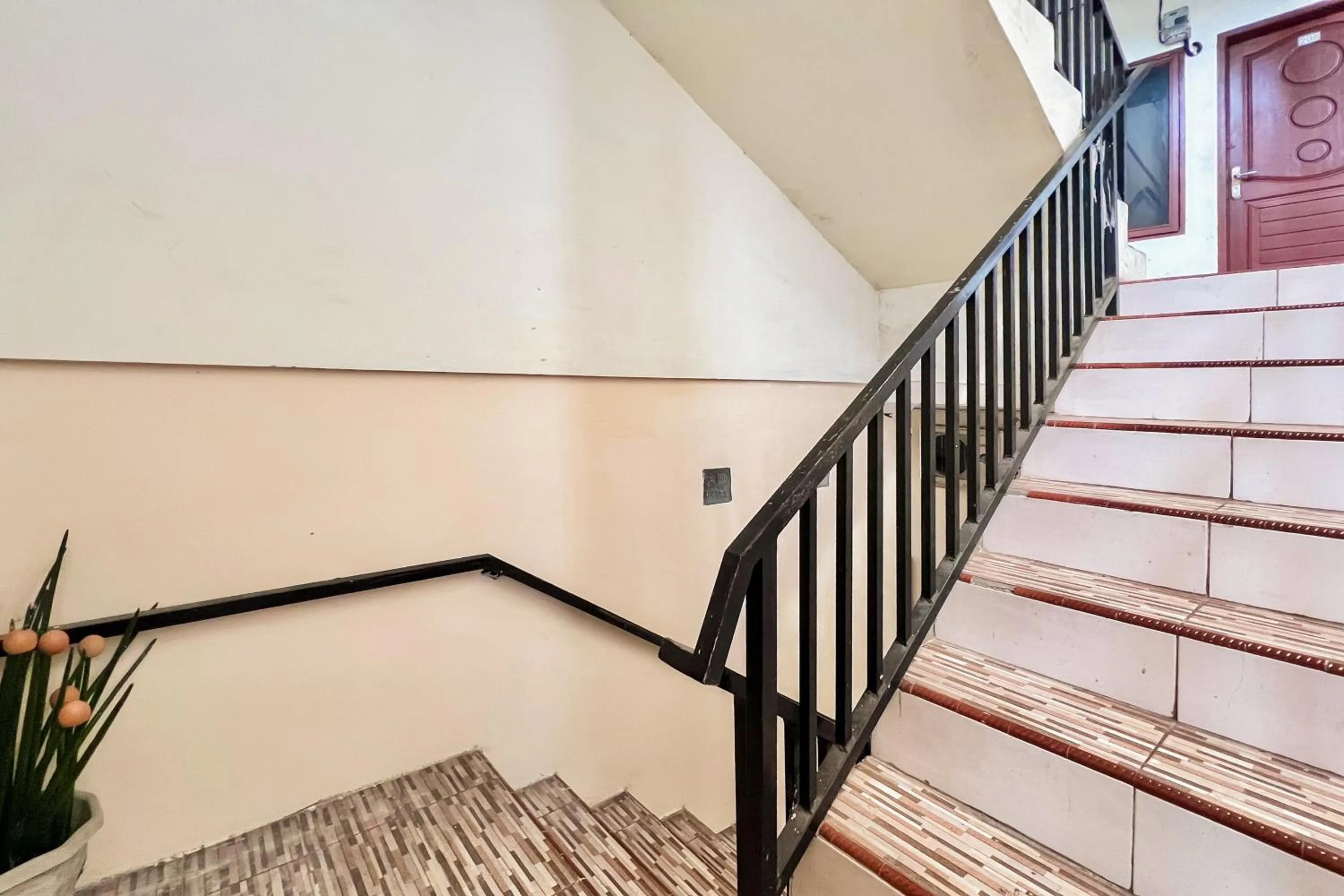 Property building in RedDoorz at Golden Gateway Medan