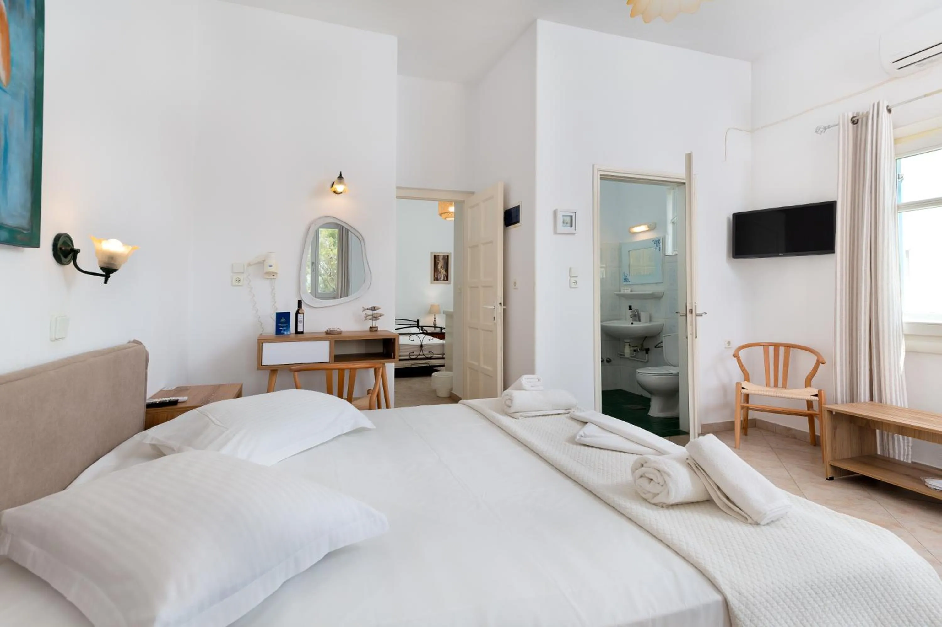 Bedroom, Bed in Akteon Hotel