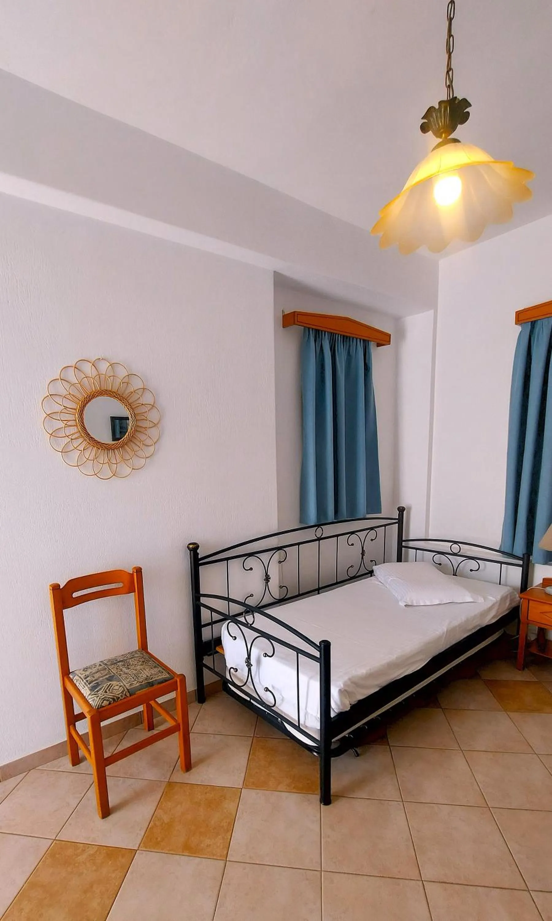 Photo of the whole room, Bed in Akteon Hotel