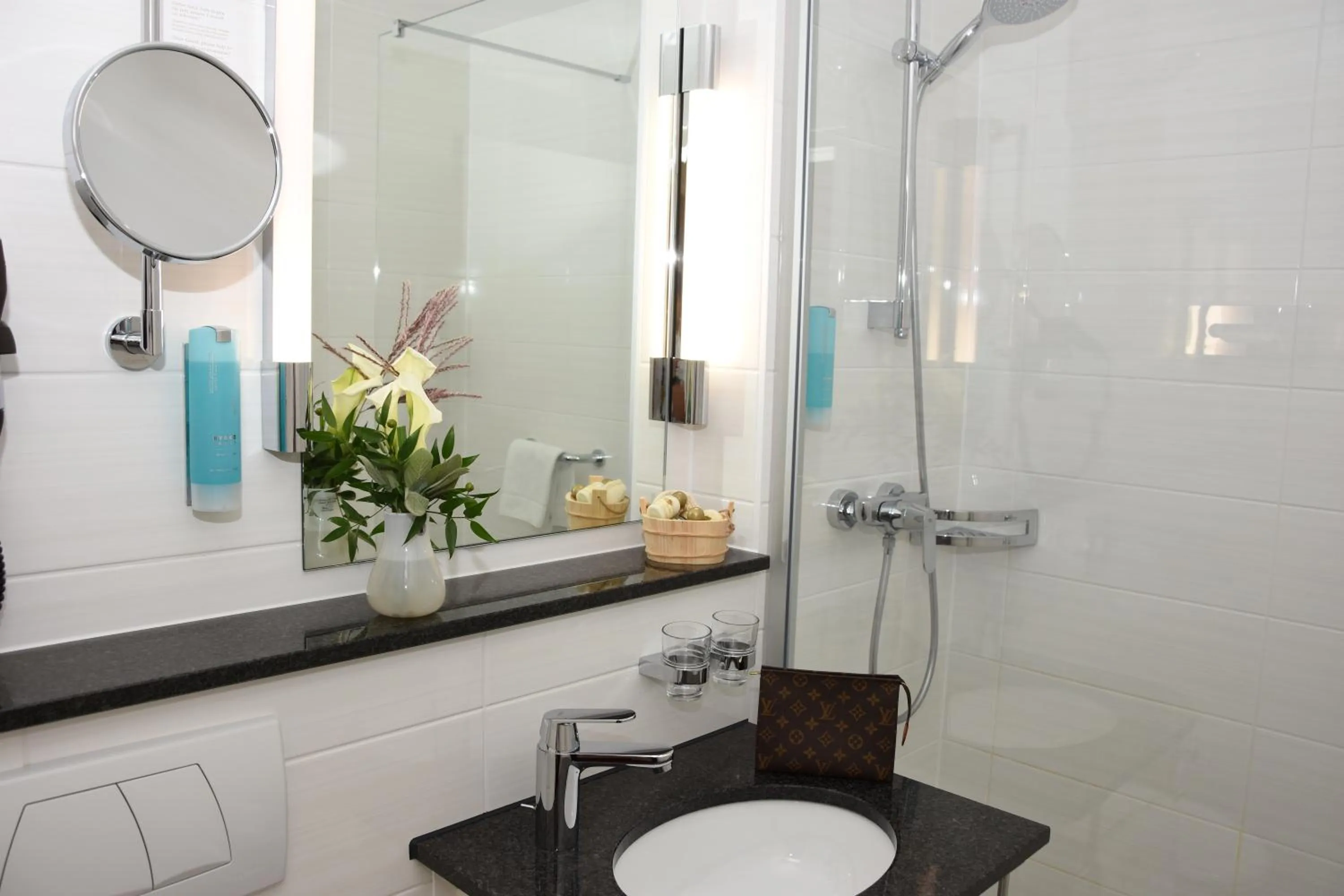 Bathroom in Concorde Hotel Viktoria