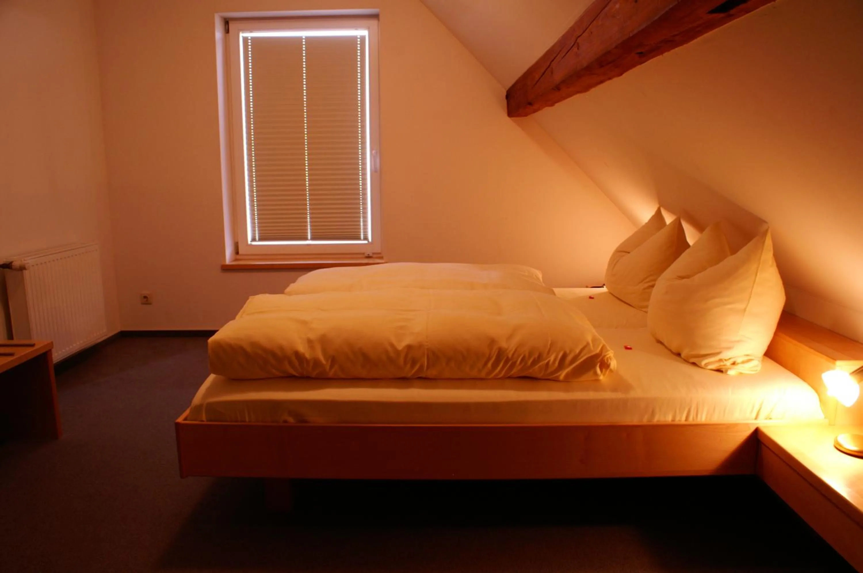 Bed in Lechstedter Obstweinschänke
