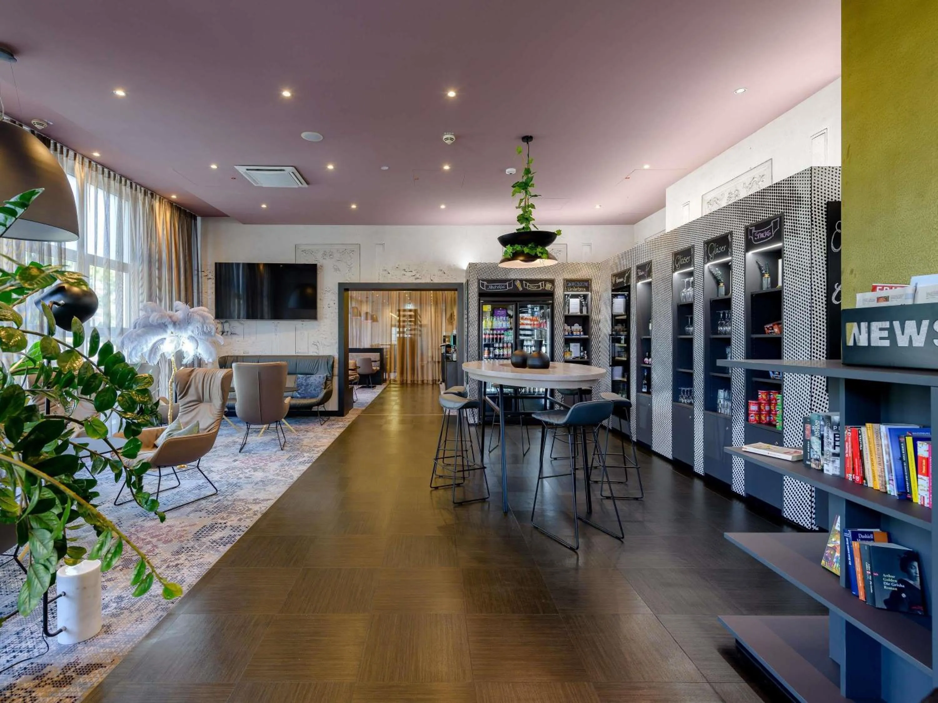 Property building in Mercure Hotel Würzburg am Mainufer