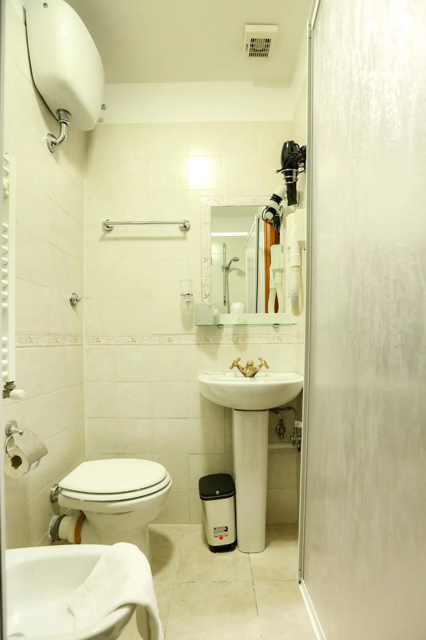 Bathroom in Lydka Domus