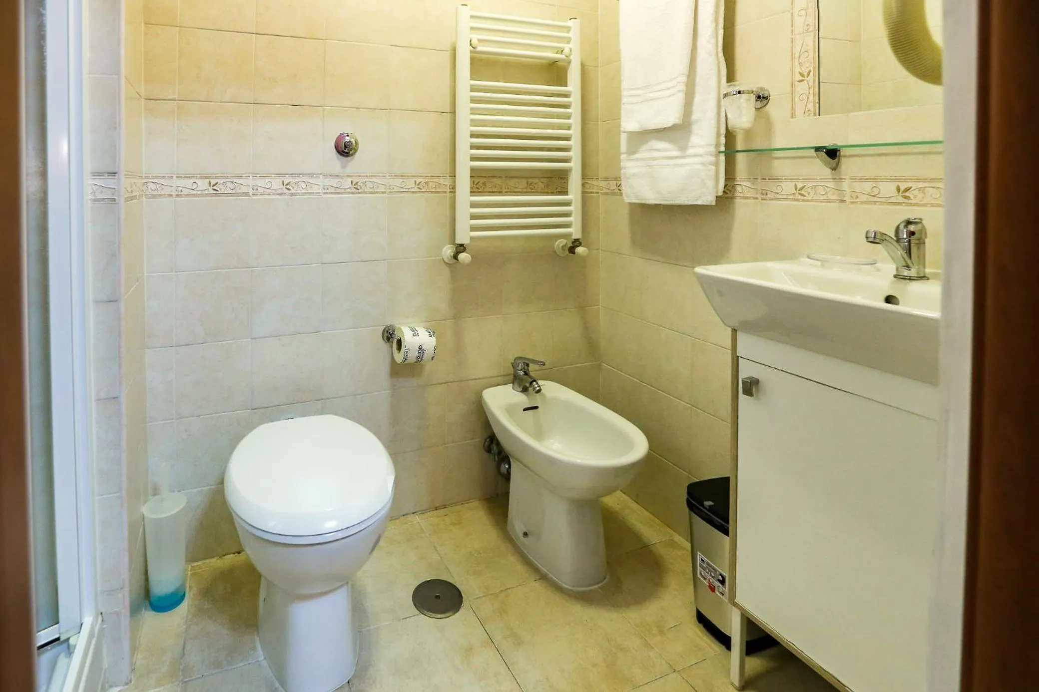 Bathroom in Lydka Domus