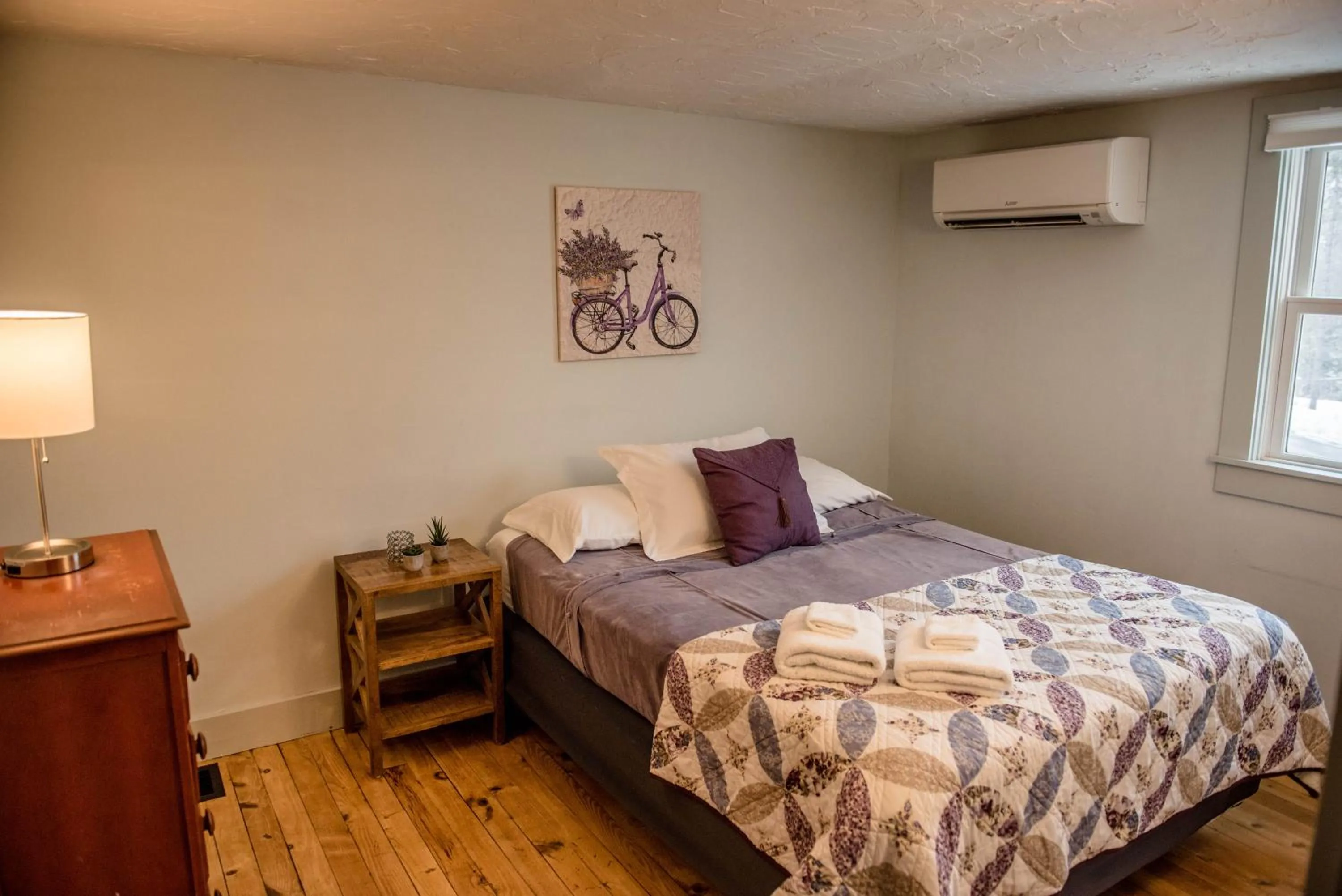 Bedroom, Bed in Brook Road Inn