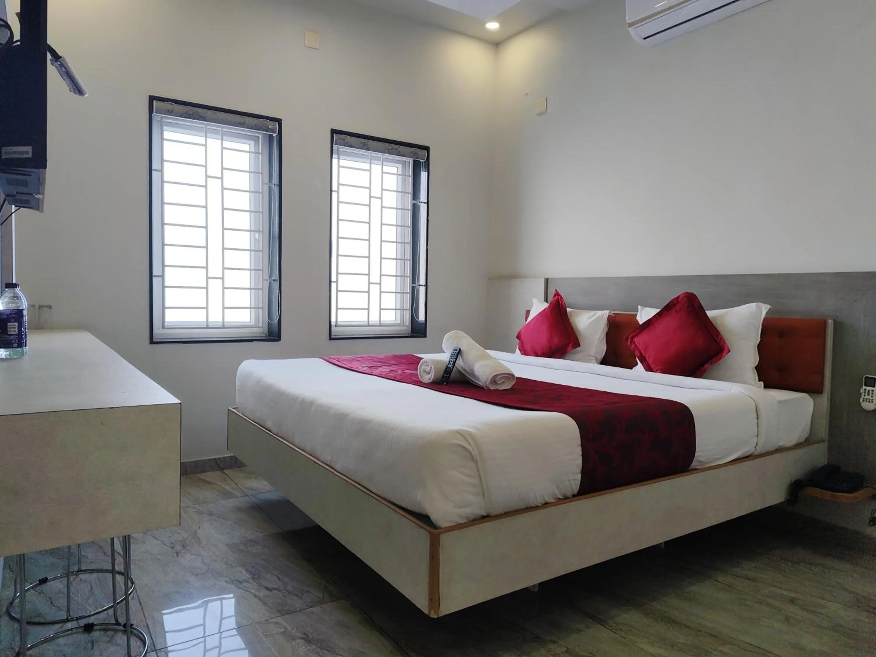 Bedroom, Bed in Classio Residency