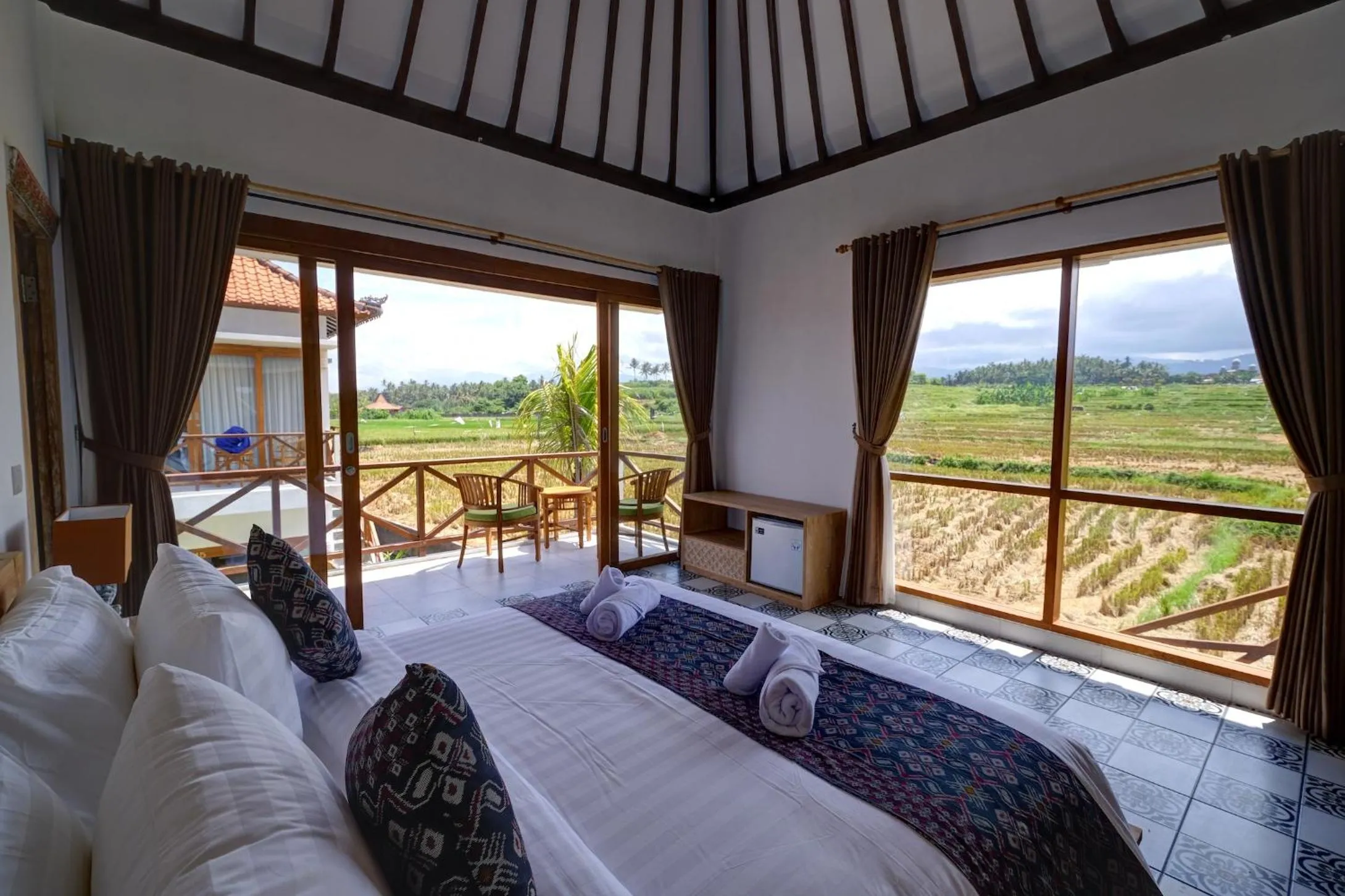 Balcony/Terrace, Bed in Wide Sands Beach Retreat