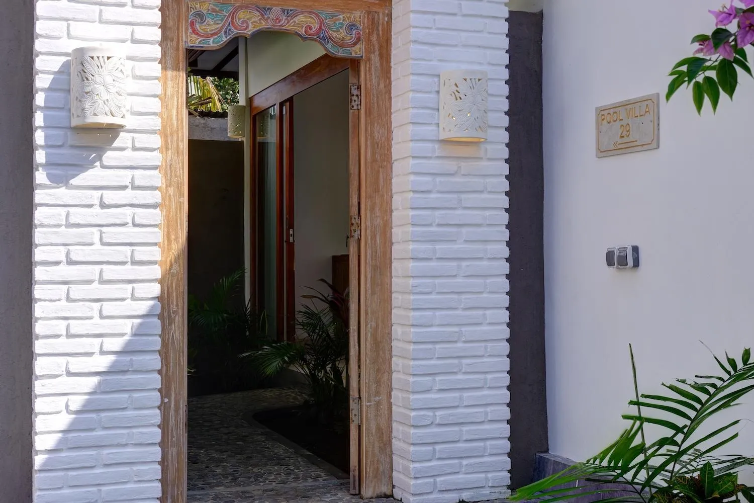 Facade/entrance in Wide Sands Beach Retreat