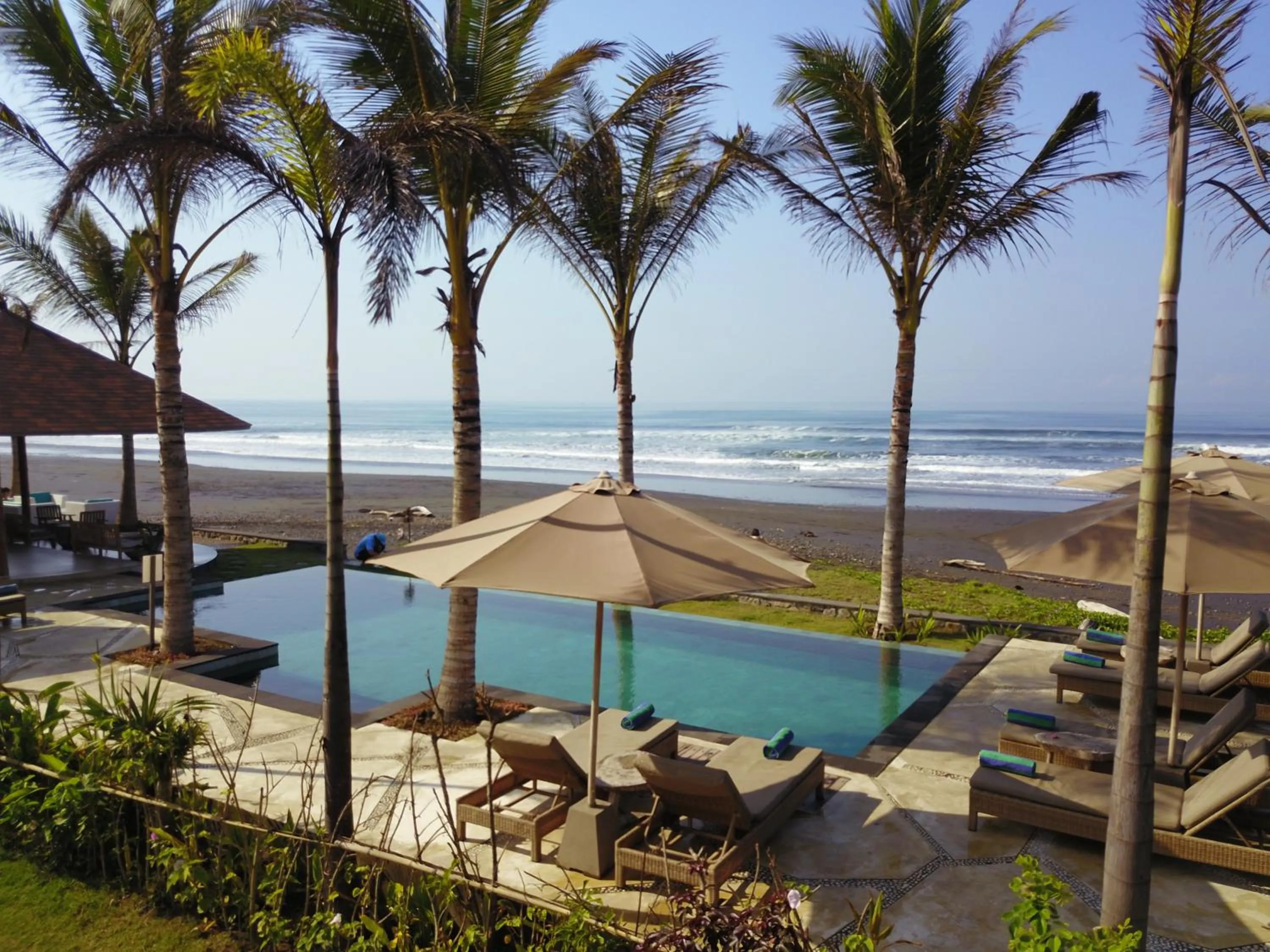 Swimming pool in Wide Sands Beach Retreat