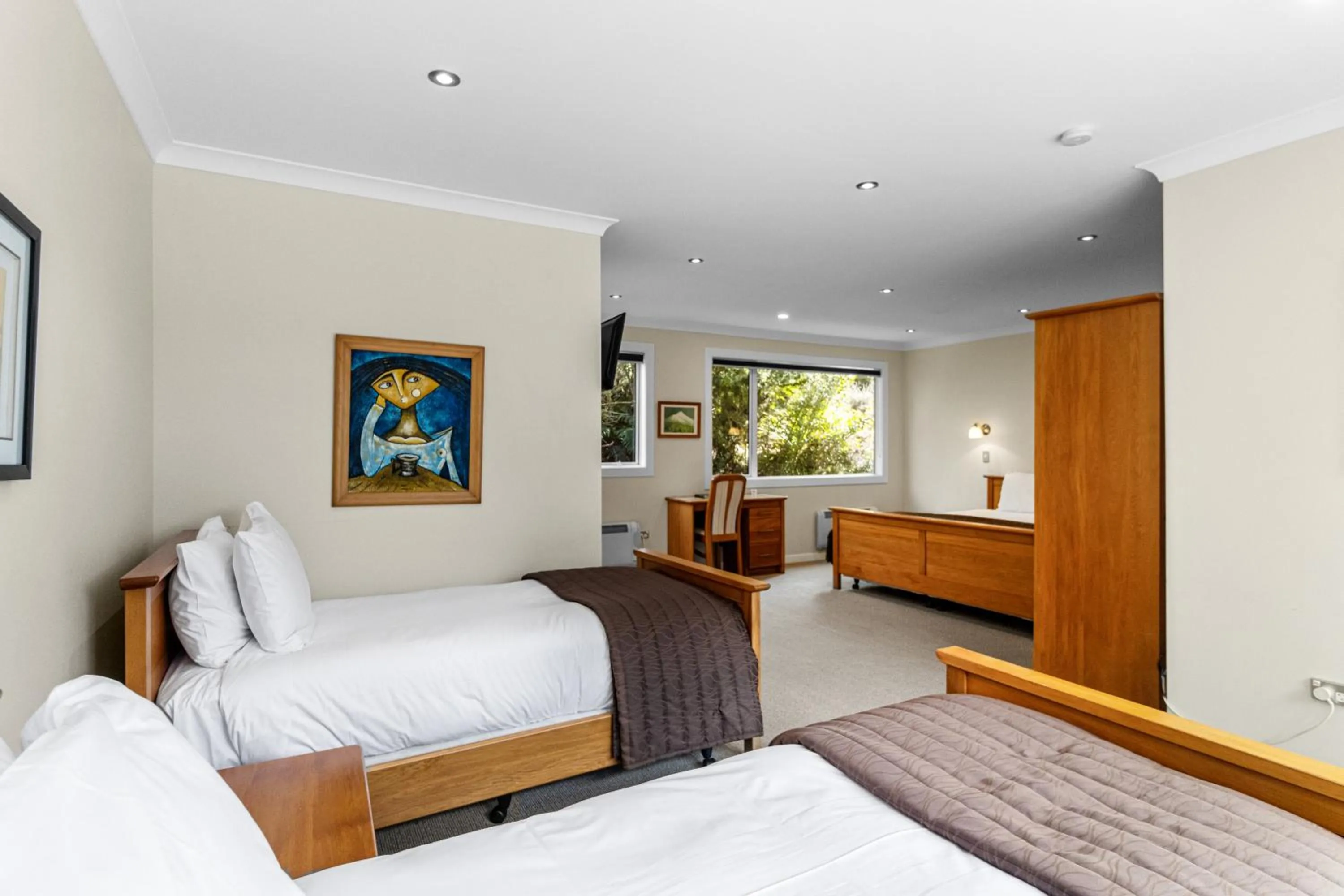 Bed in Ngati Ruanui Mountain Lodge